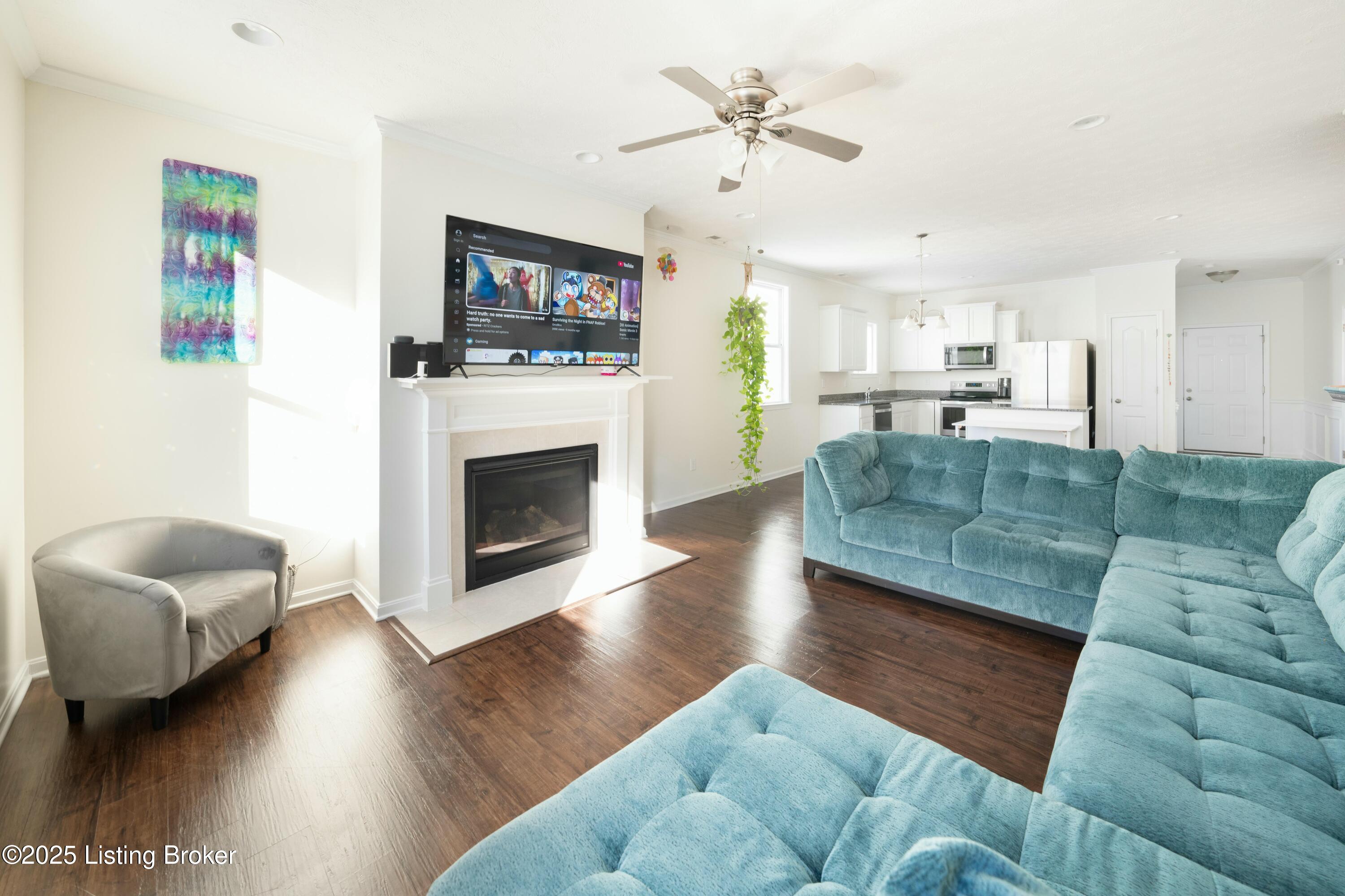5061 Tealwood Dr