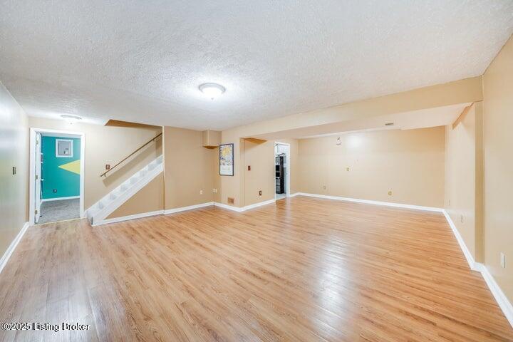 6006 Trappers Ridge Cir