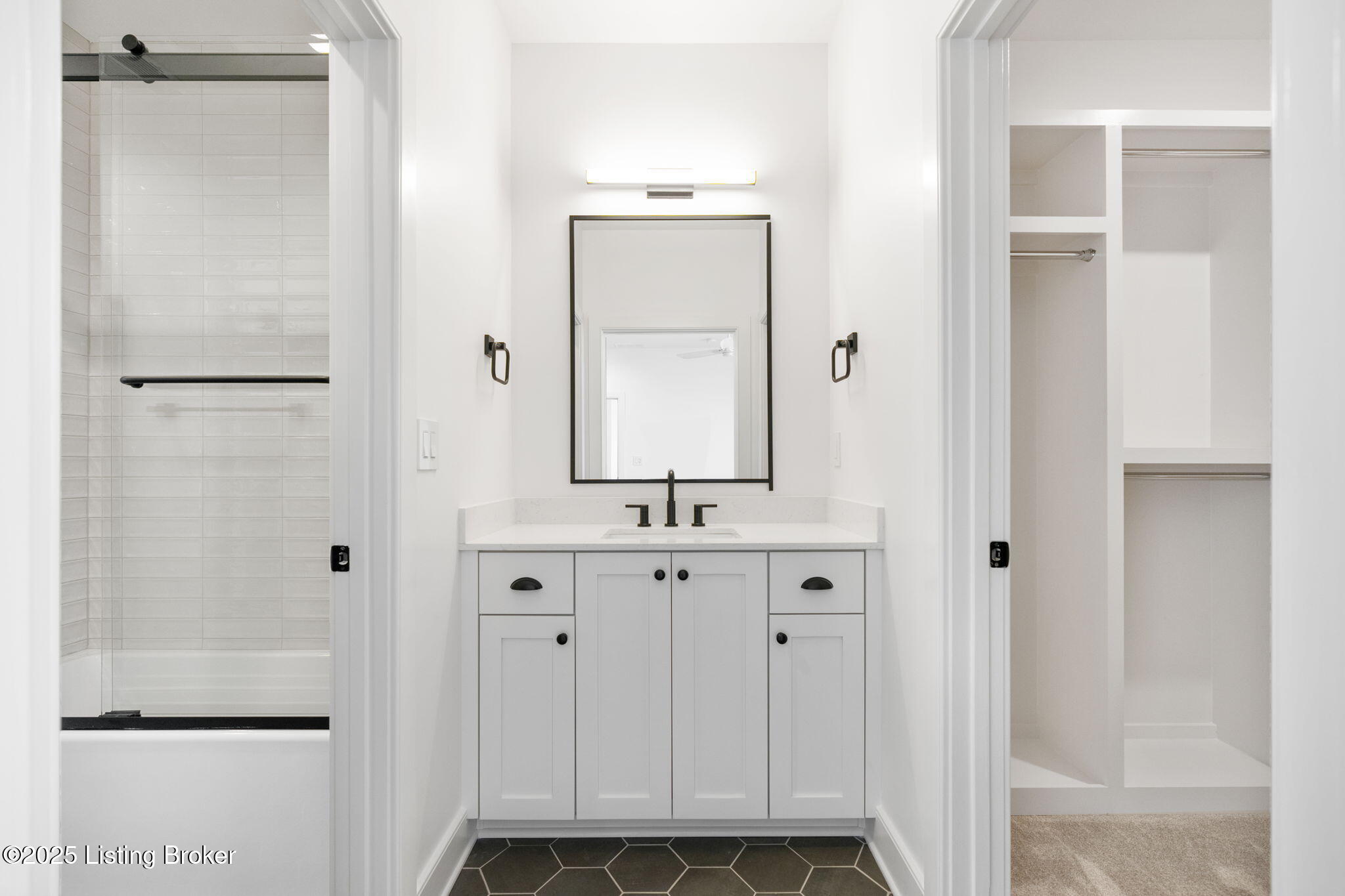 11522 River Beauty Loop