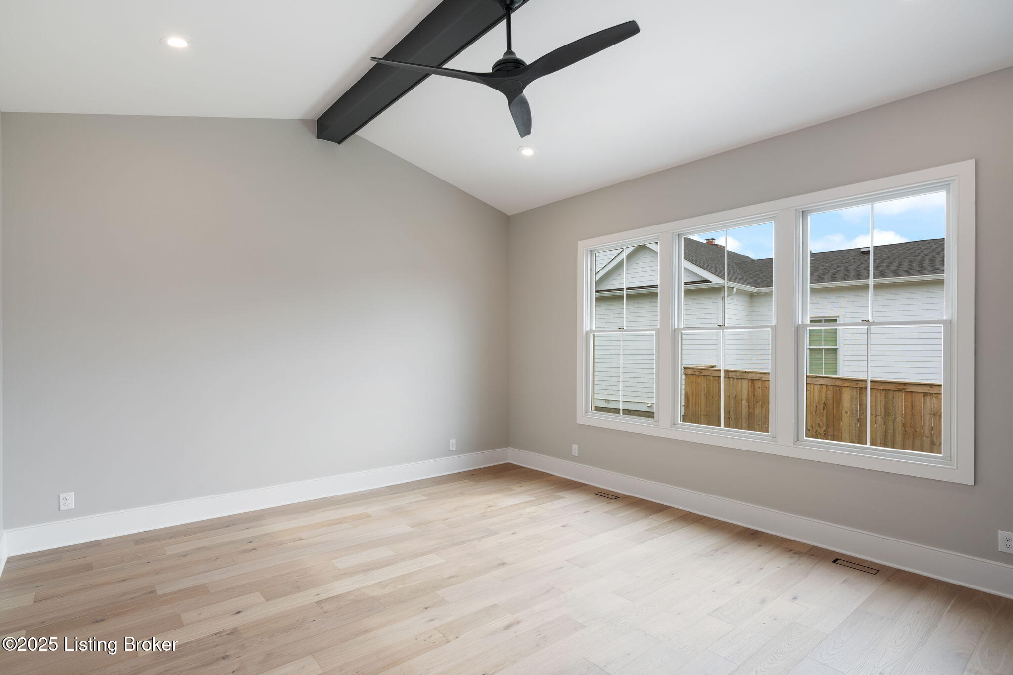 11522 River Beauty Loop