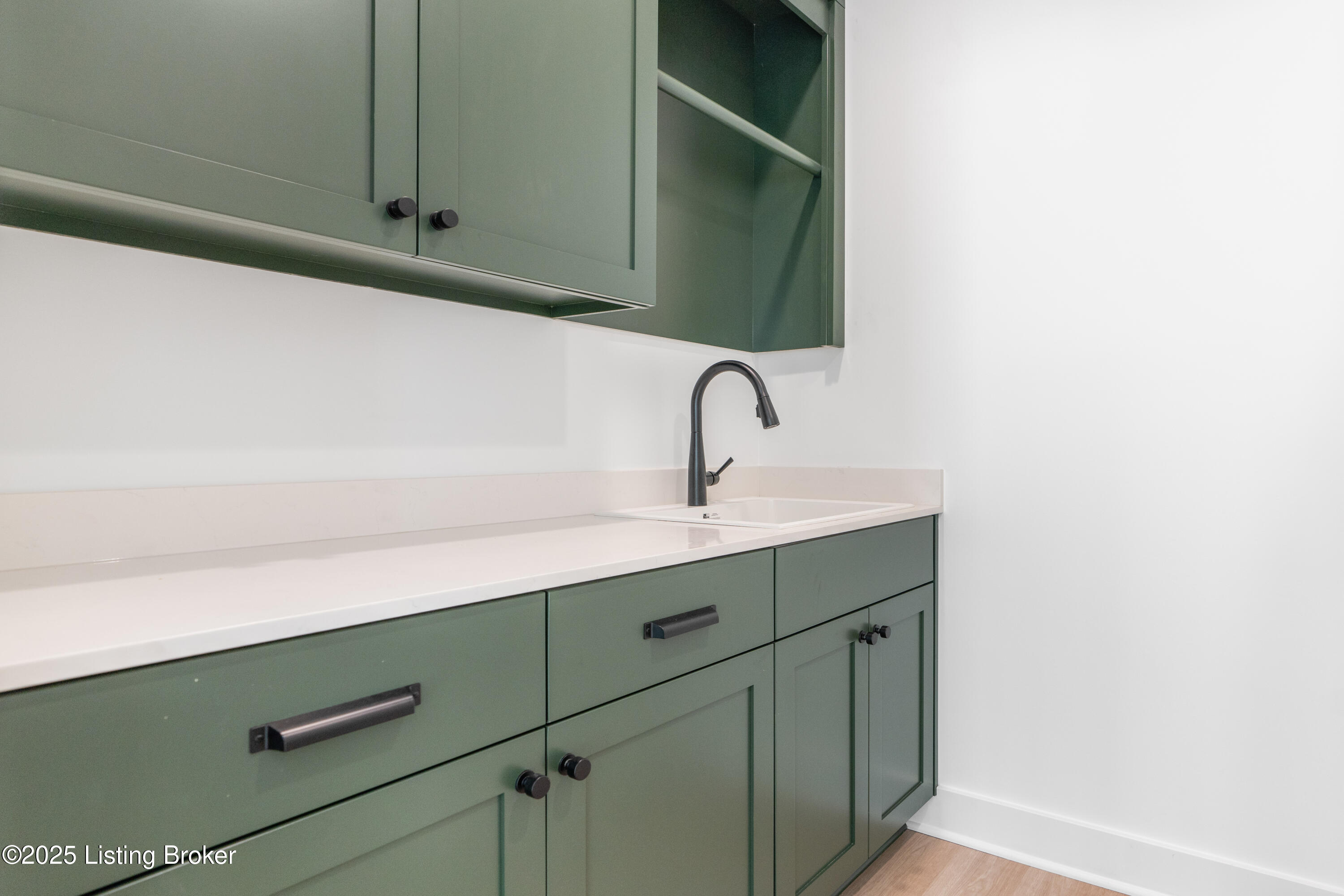 11524 River Beauty Loop