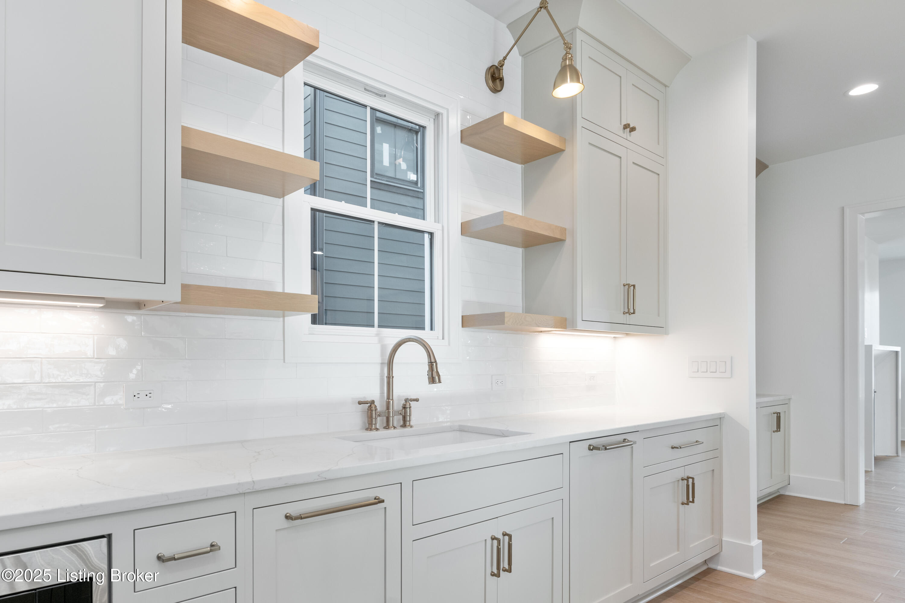 11524 River Beauty Loop