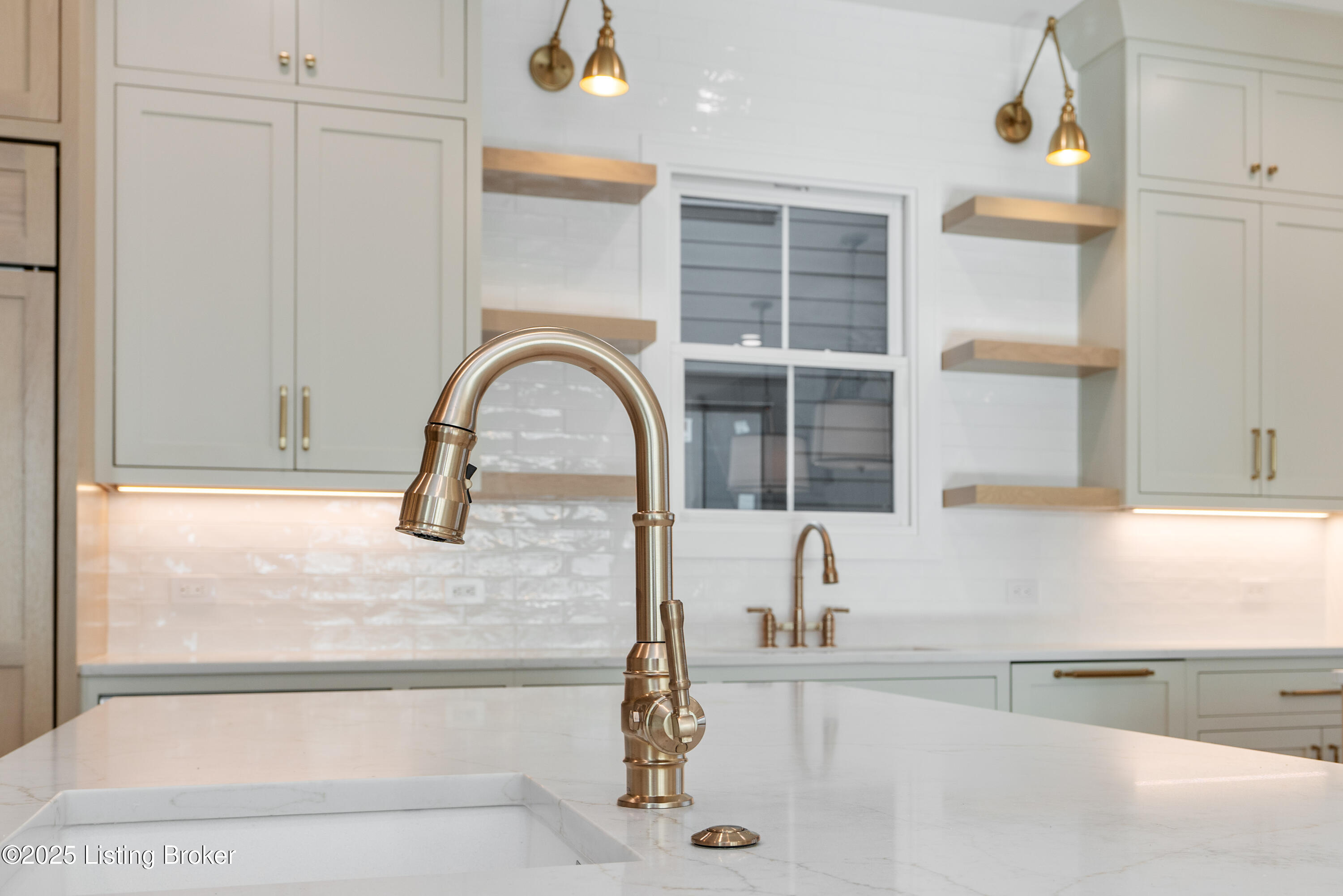 11524 River Beauty Loop