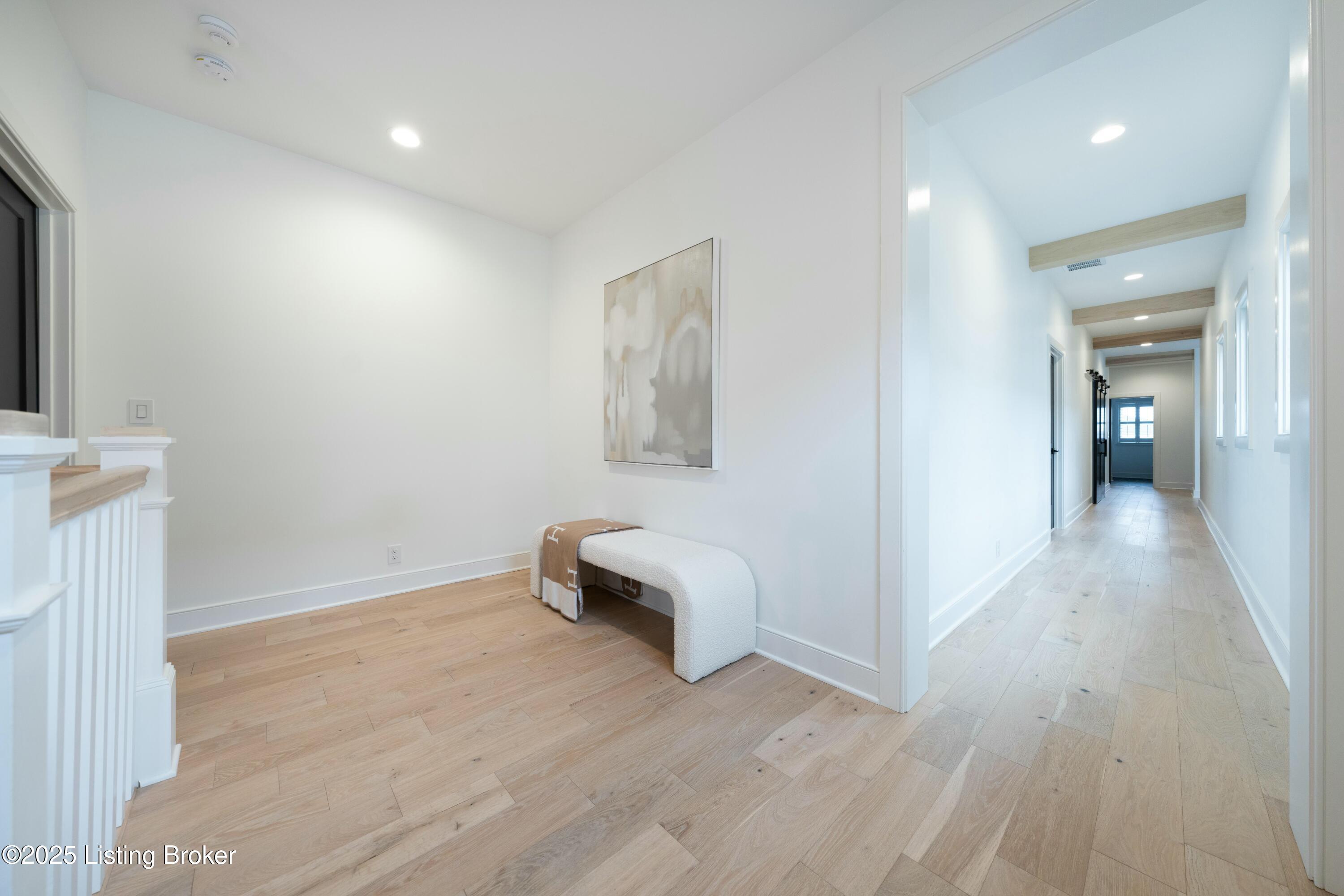 11010 Meeting St