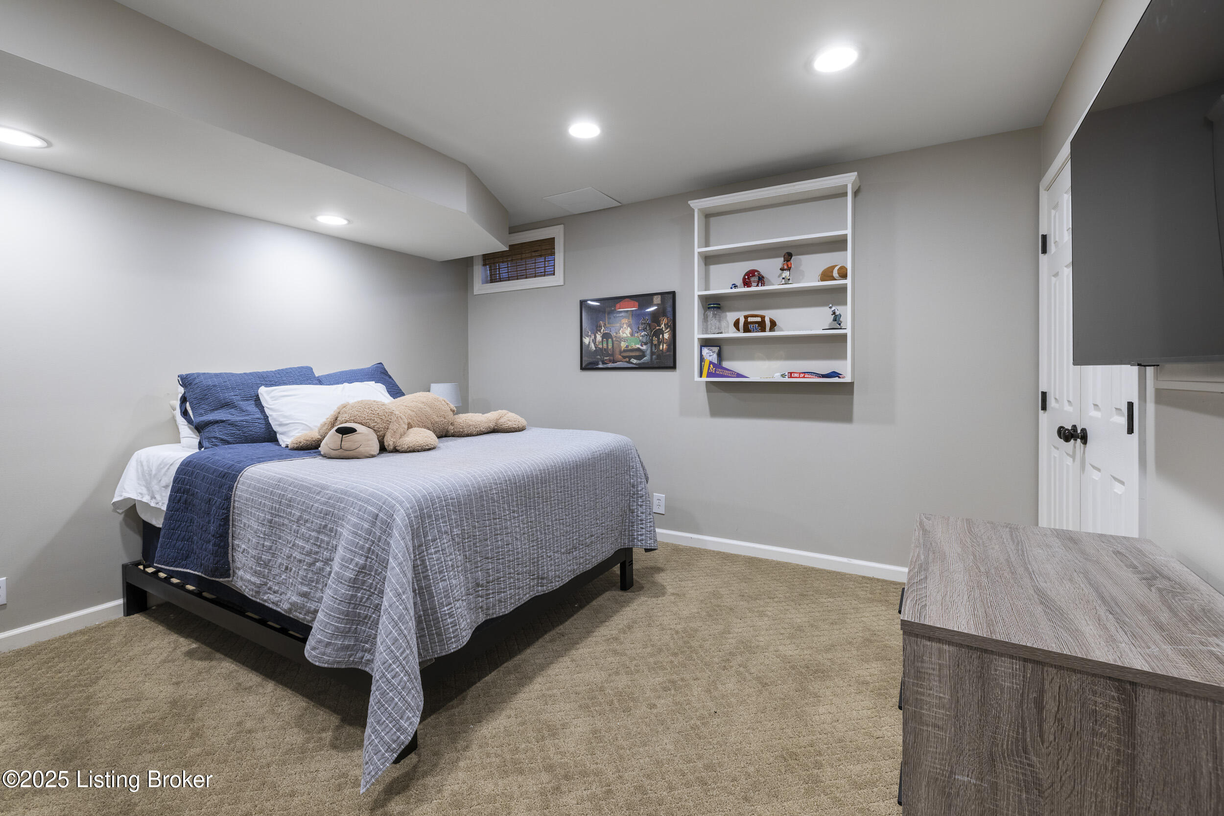 14003 Treeline Ct