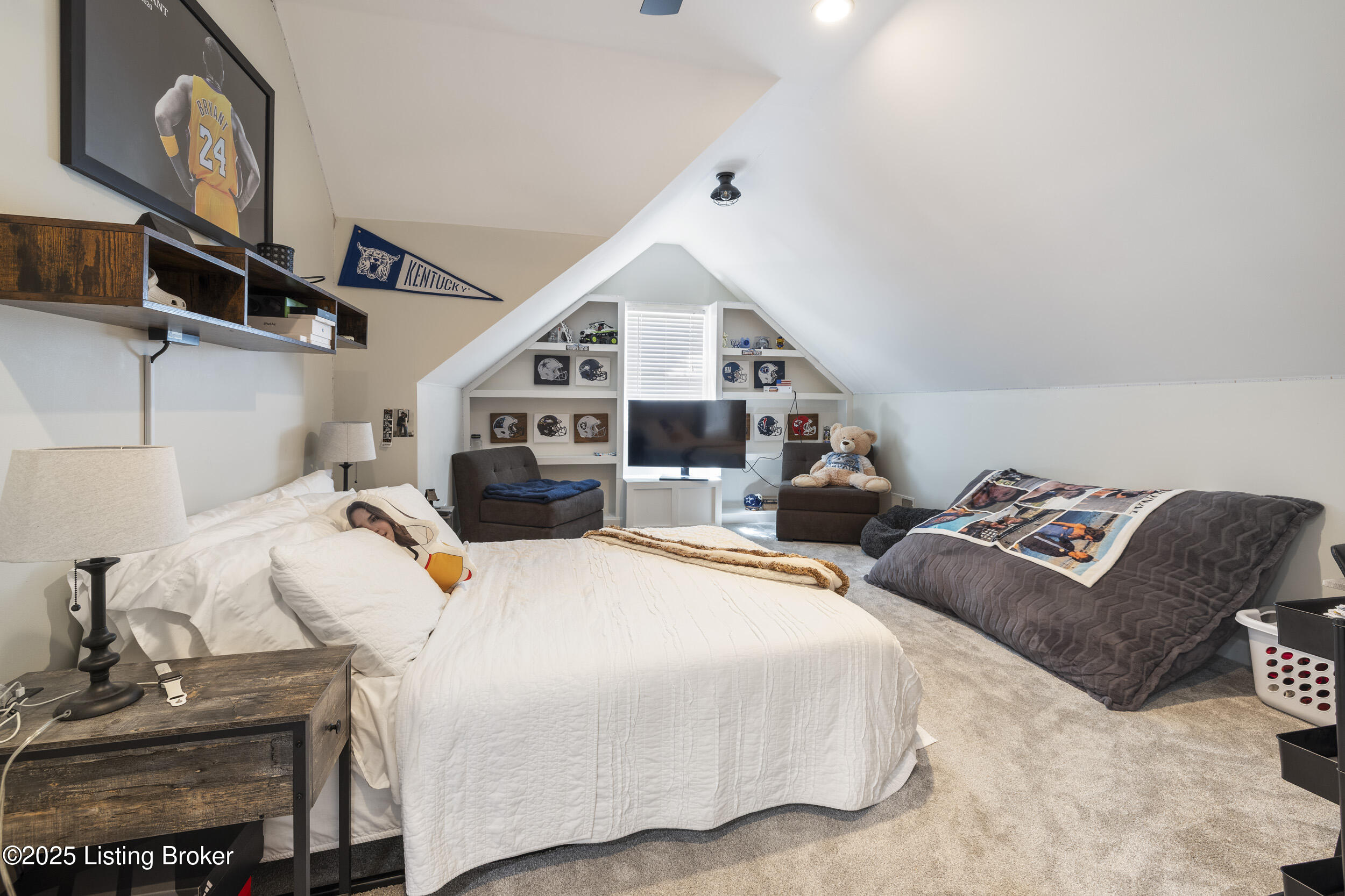 14003 Treeline Ct