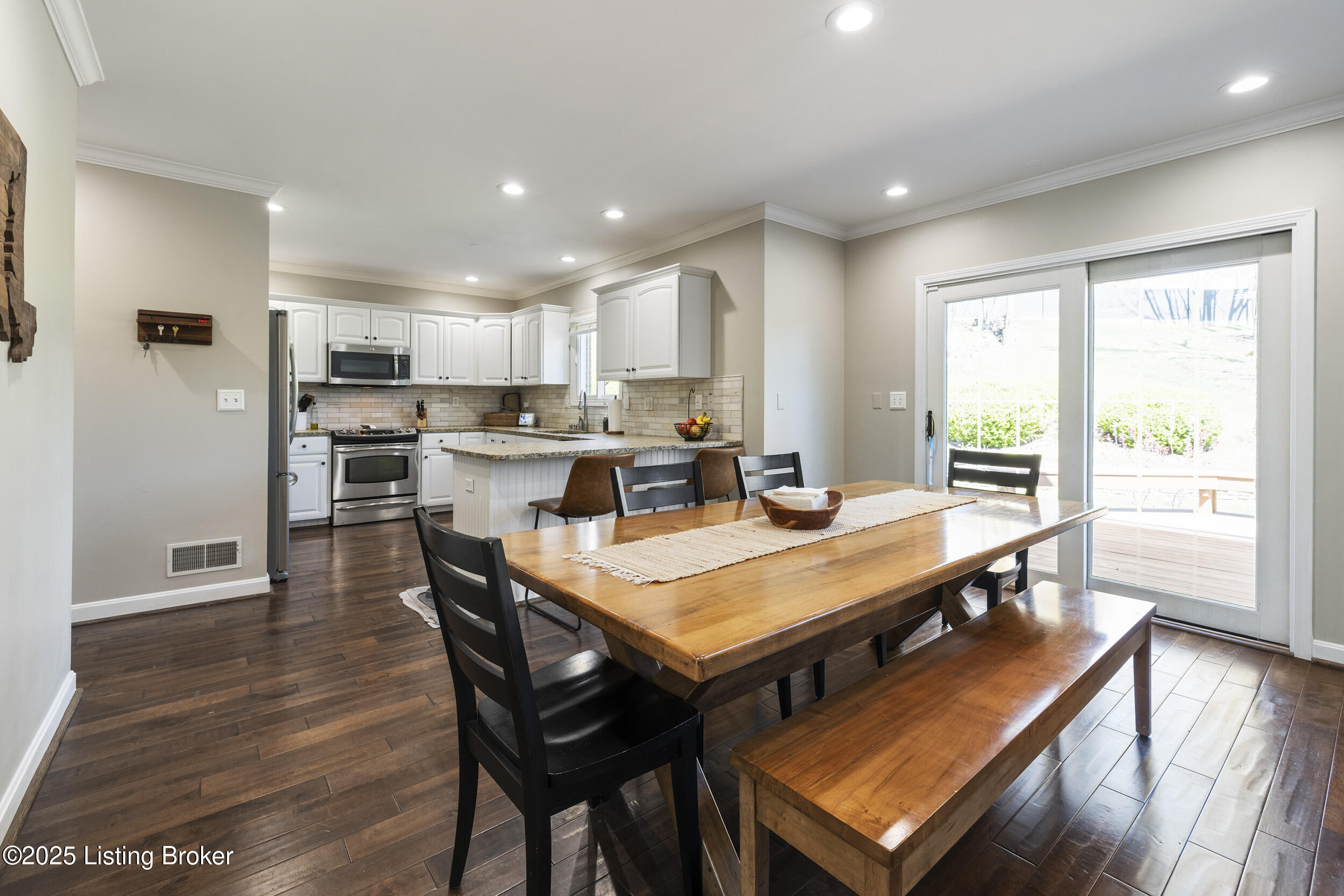 14003 Treeline Ct