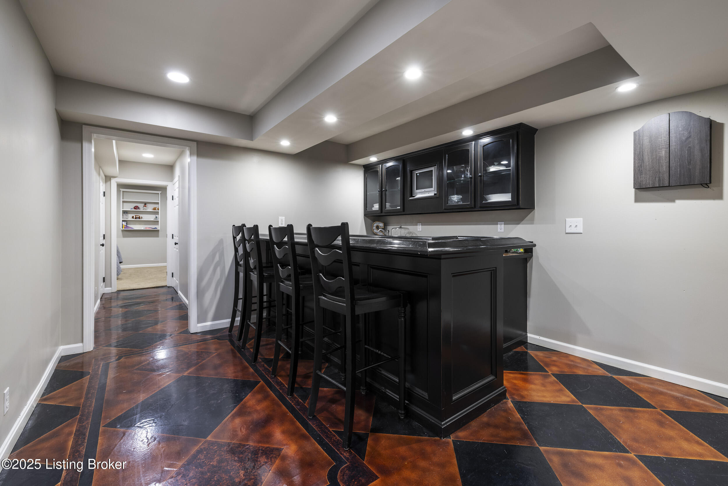 14003 Treeline Ct