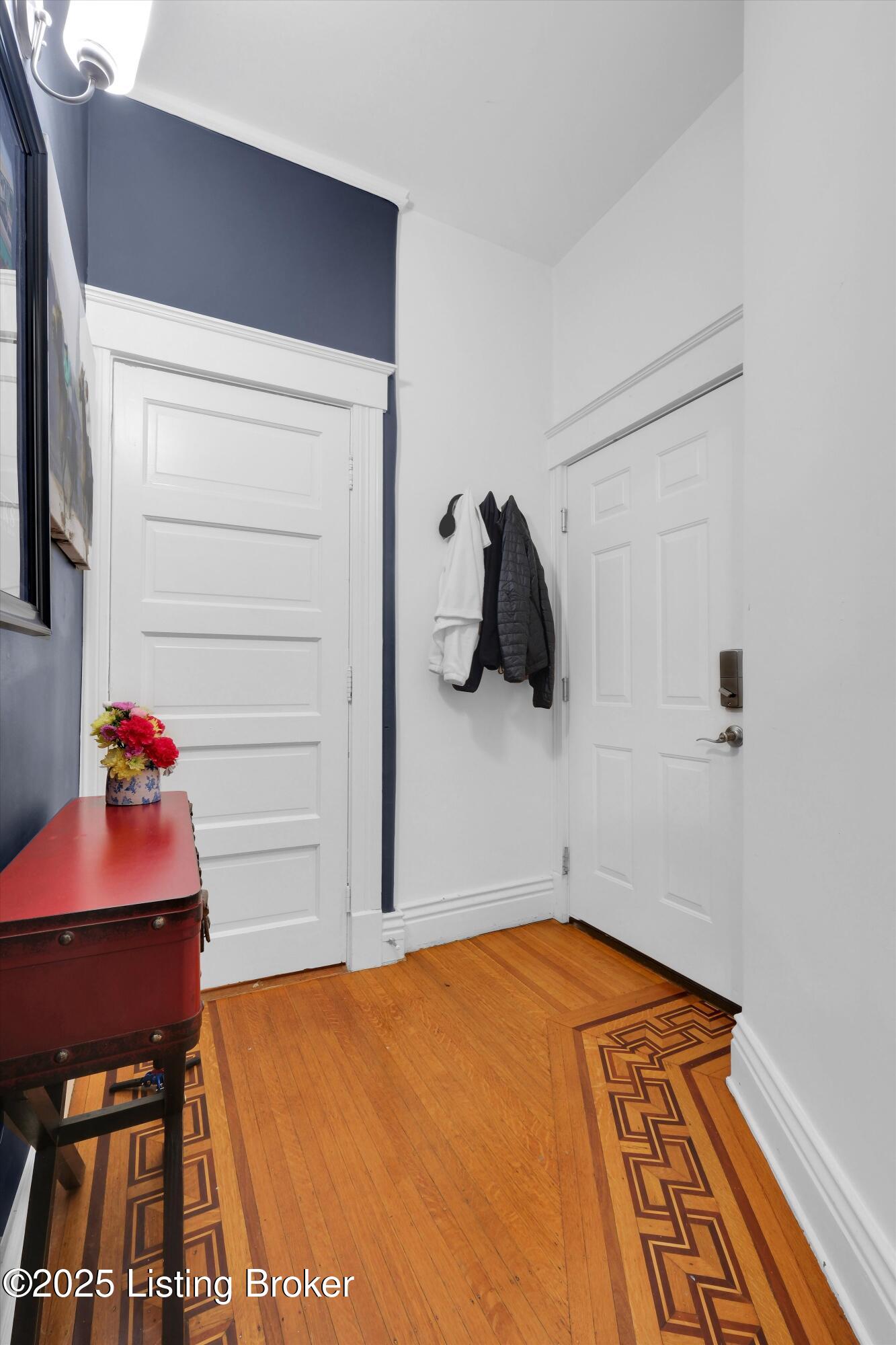 1228 Cherokee Rd
