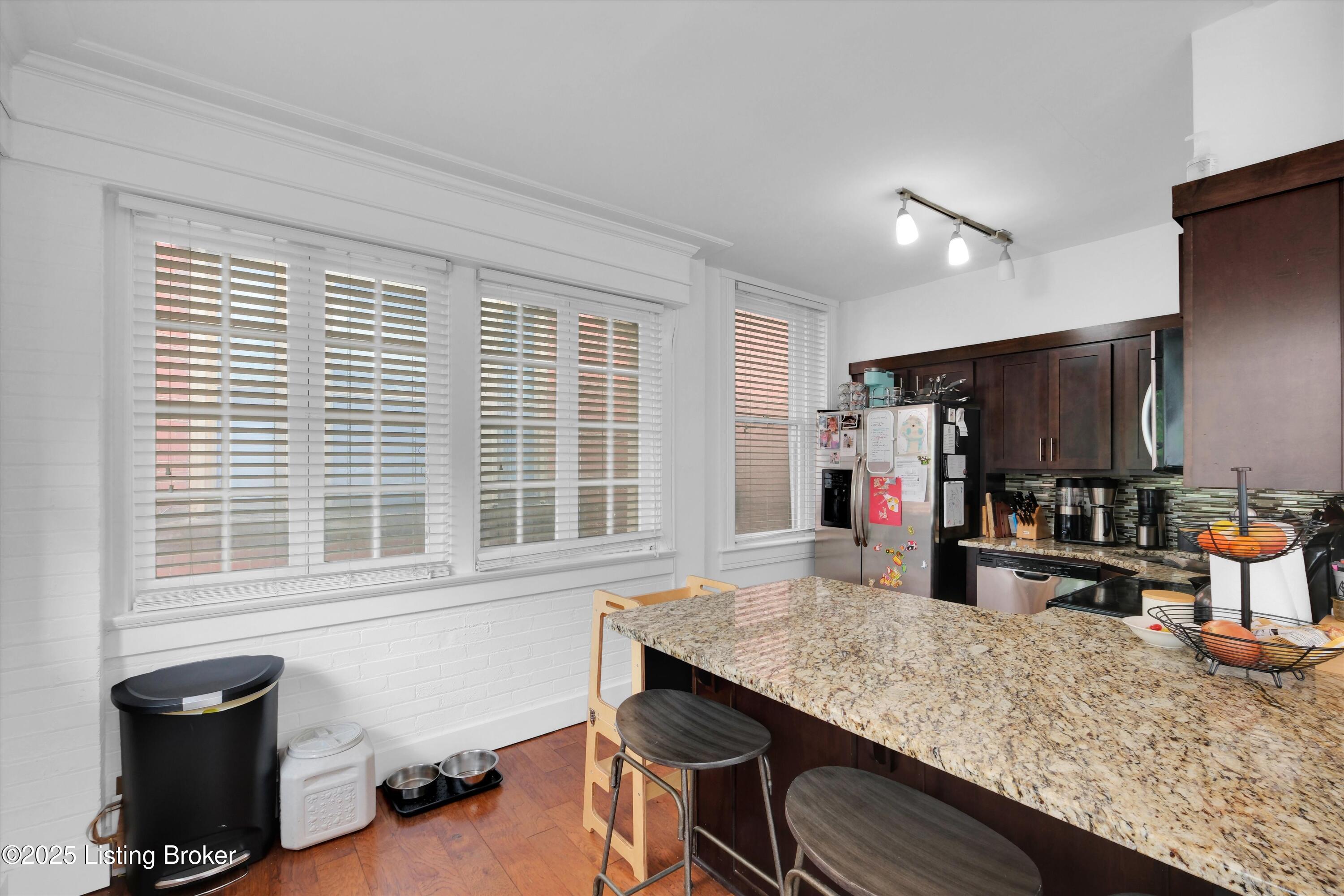 1228 Cherokee Rd
