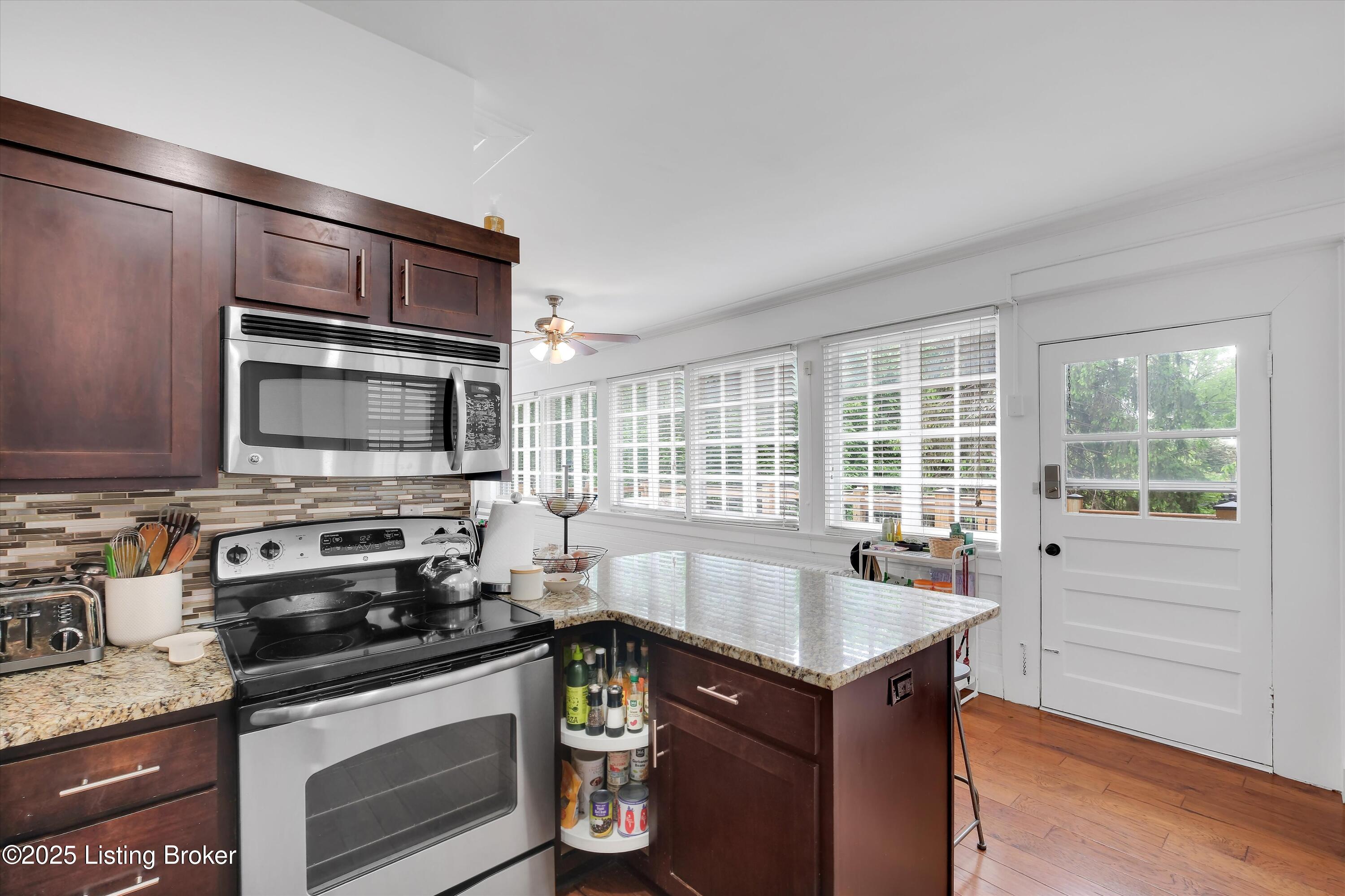 1228 Cherokee Rd