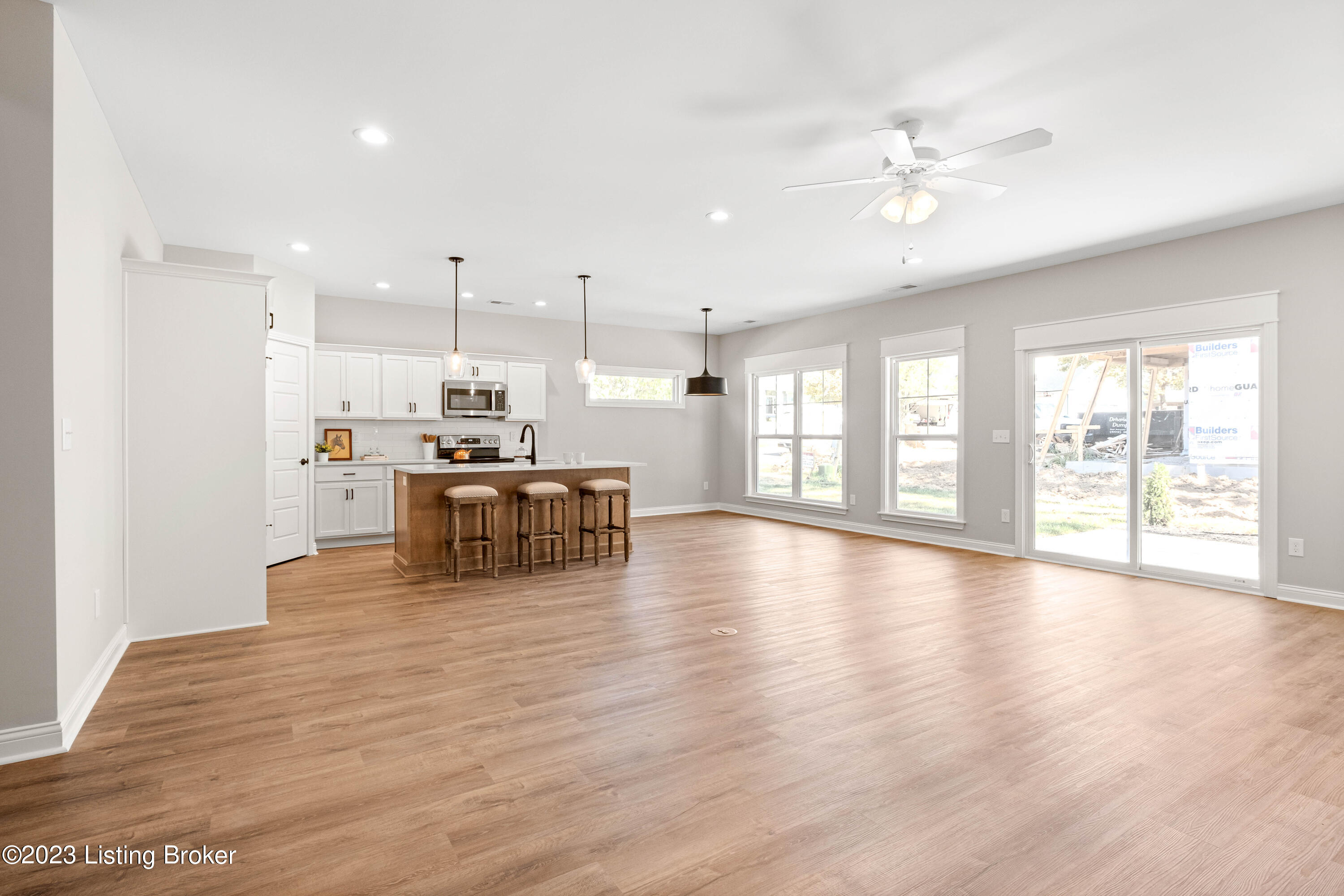 801 Artisan Pkwy
