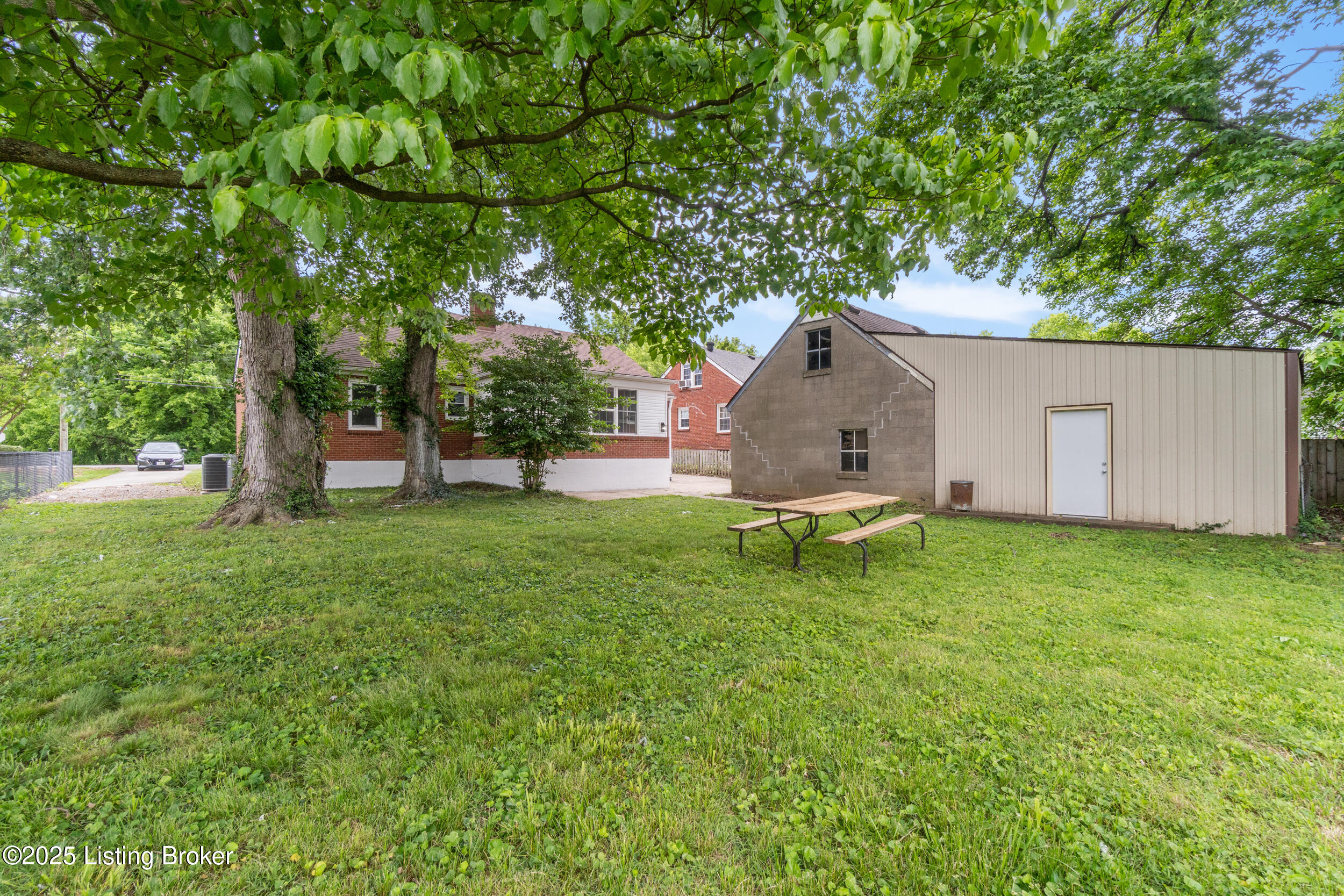 3722 Illinois Ave