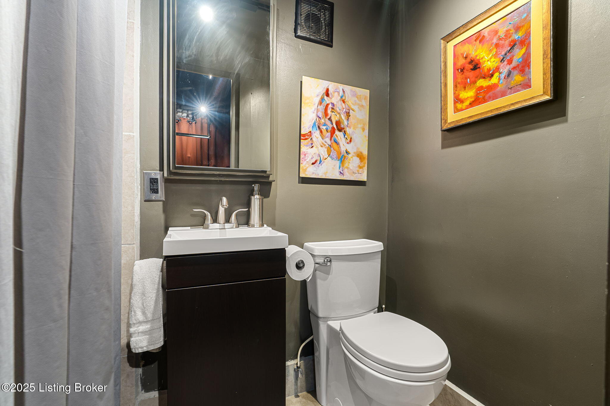 1315 S 1st St, Louisville