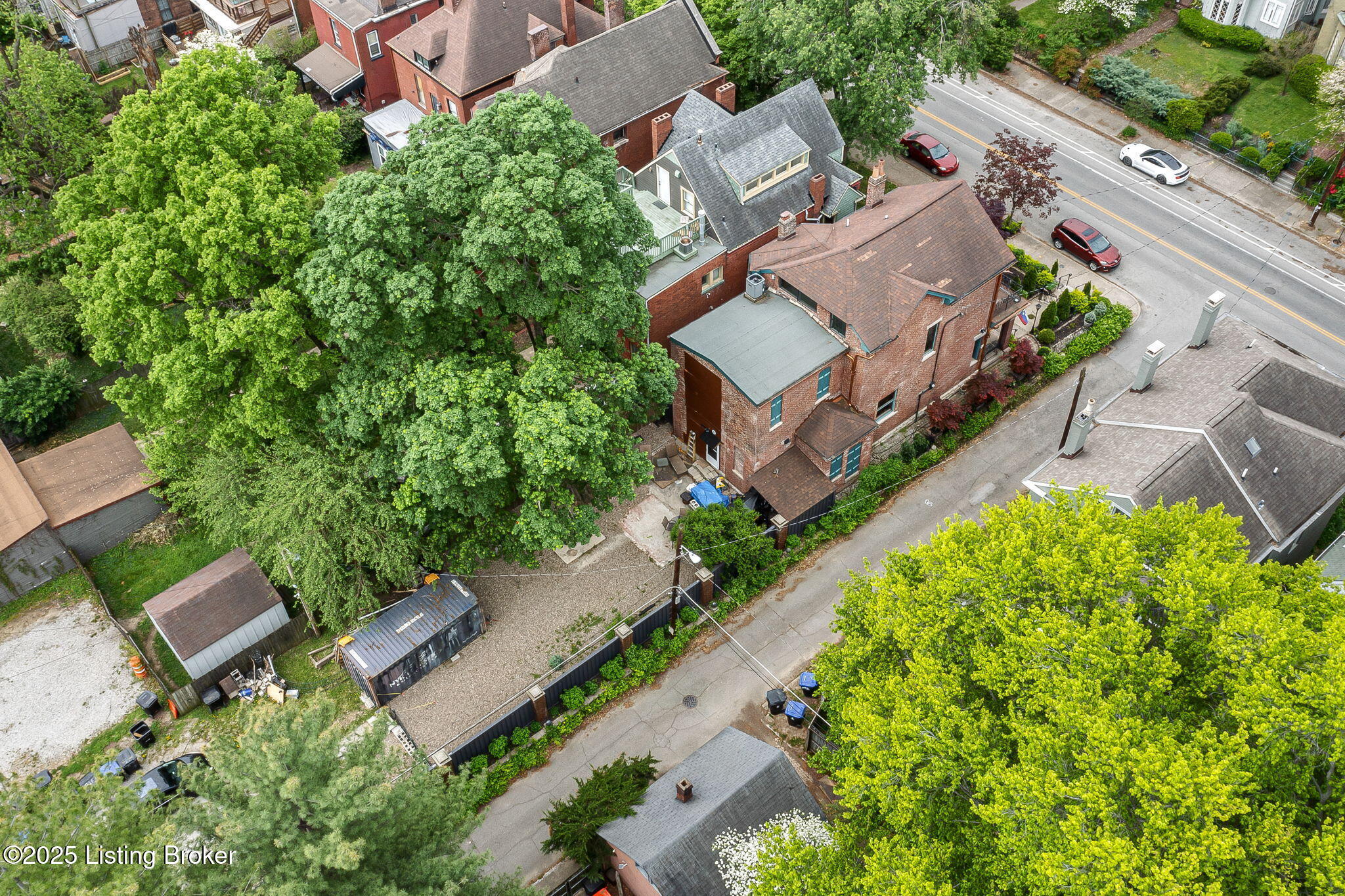 1315 S 1st St, Louisville