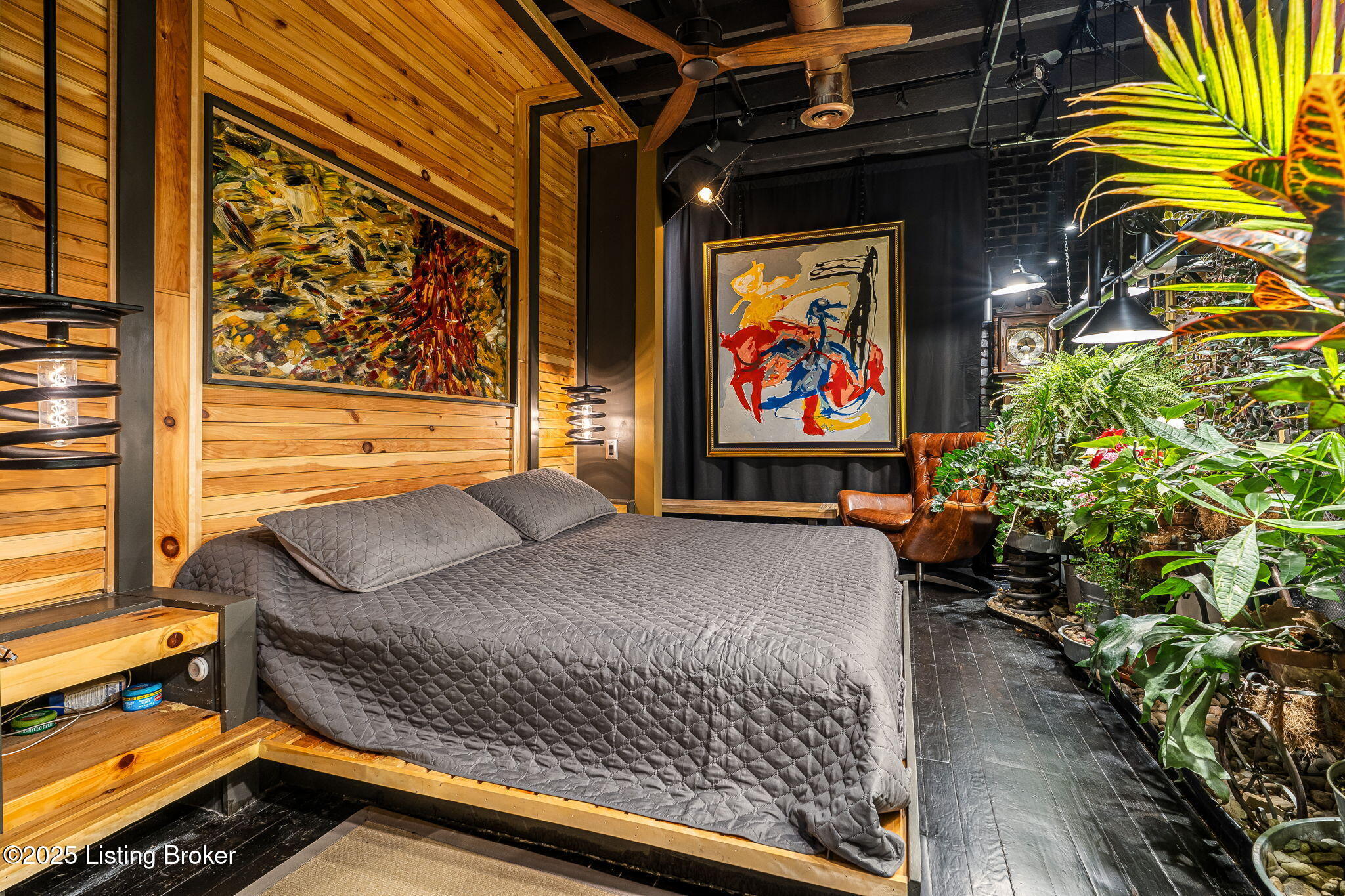 1315 S 1st St, Louisville