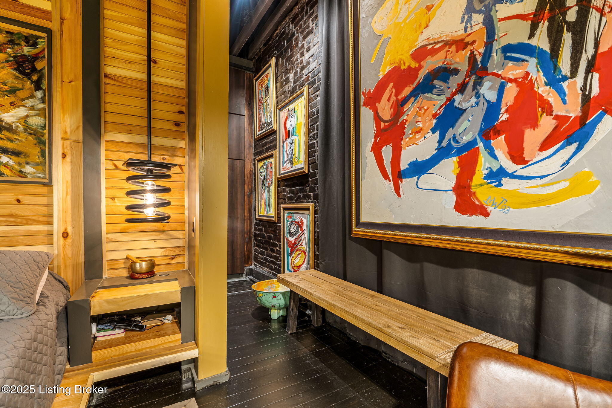 1315 S 1st St, Louisville