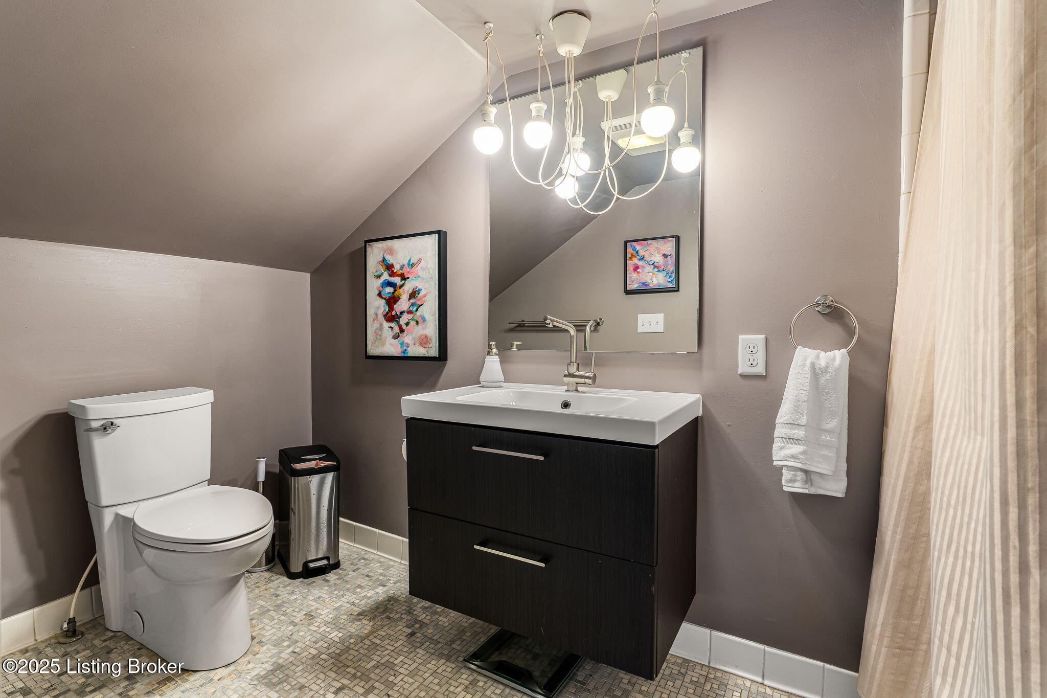 1315 S 1st St, Louisville