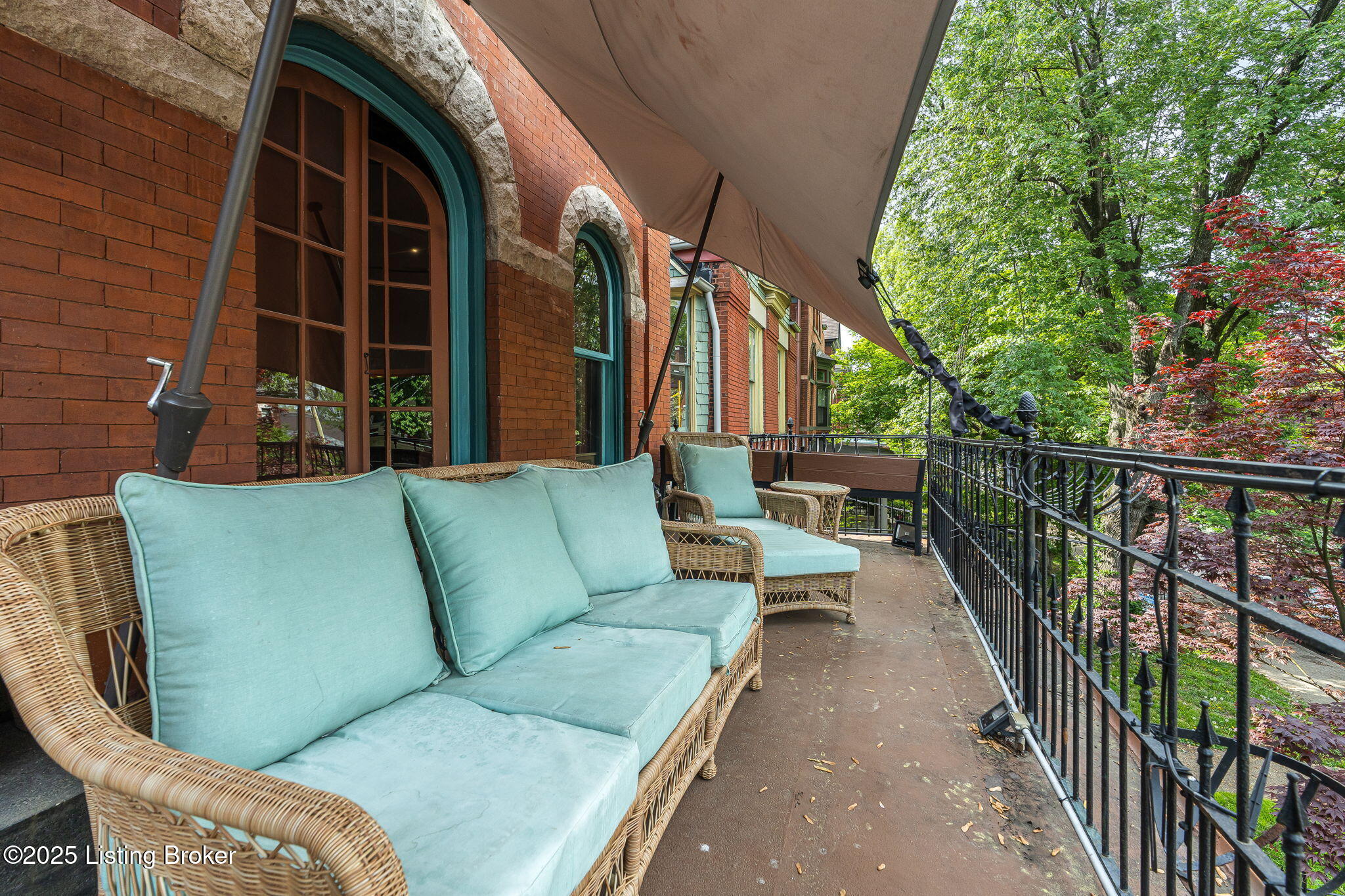 1315 S 1st St, Louisville