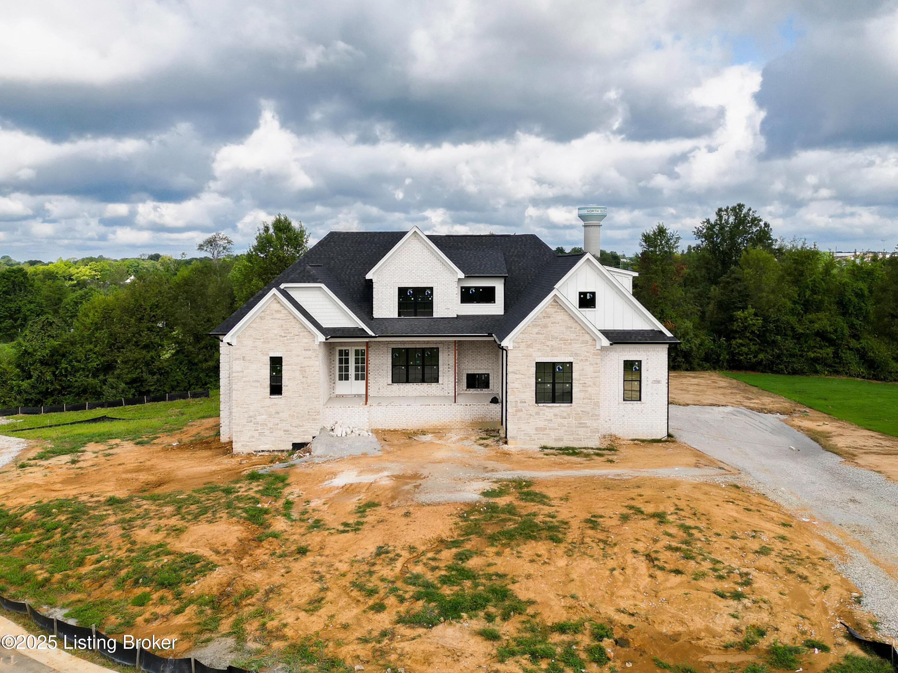 2716 Adenmore Ct