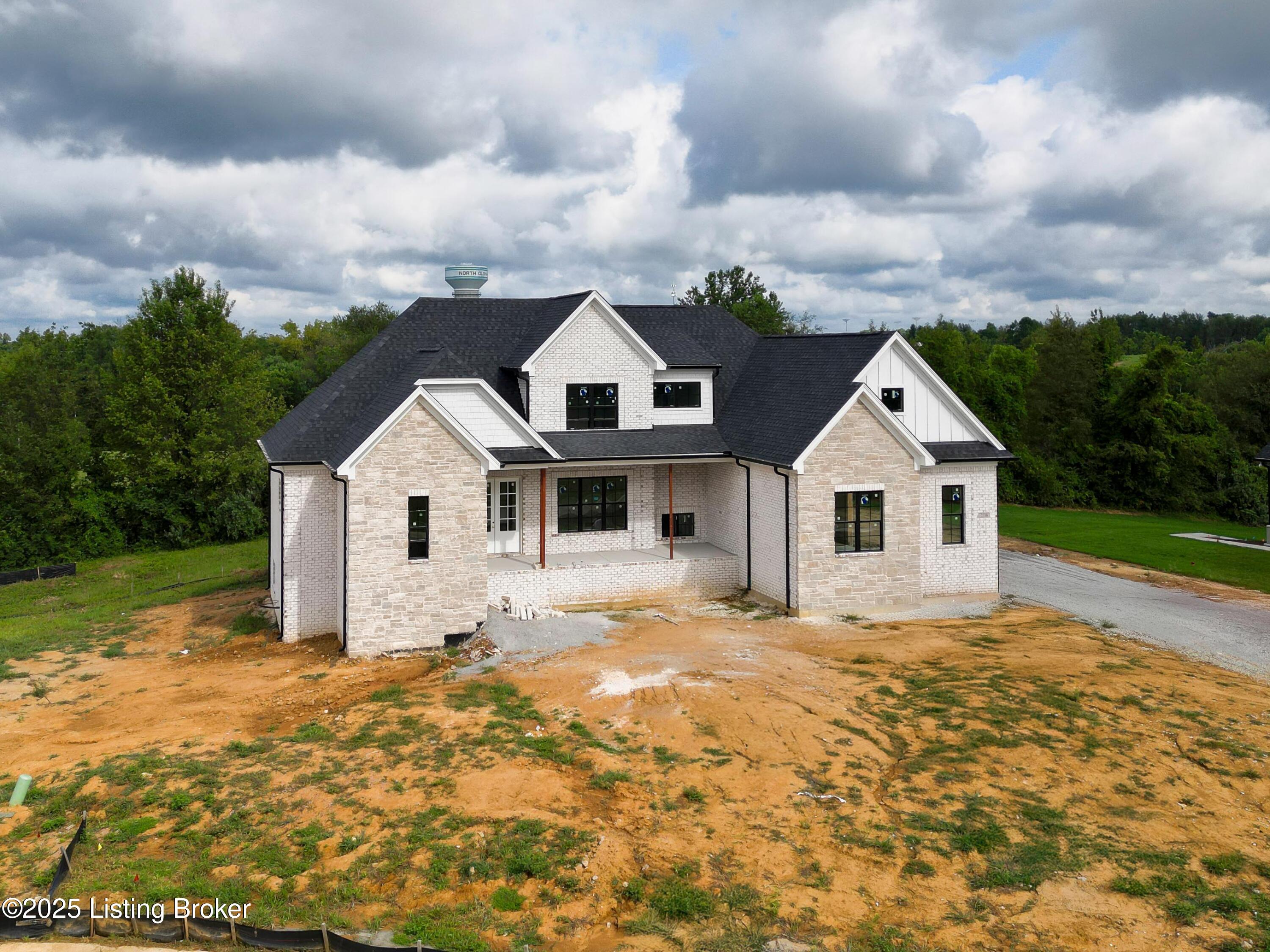 2716 Adenmore Ct