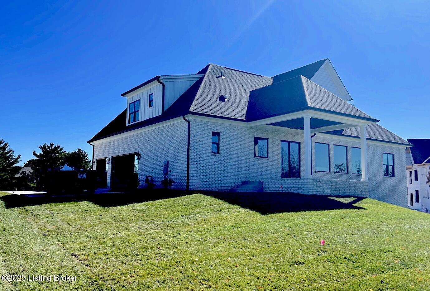 2716 Adenmore Ct