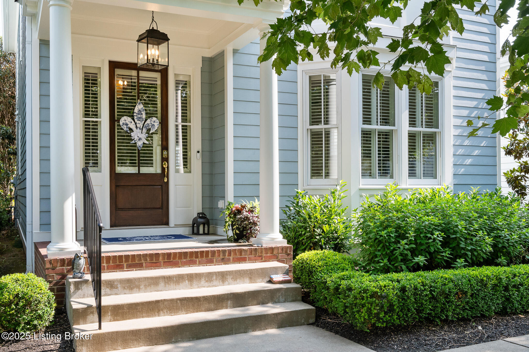 8804 Featherbell Blvd