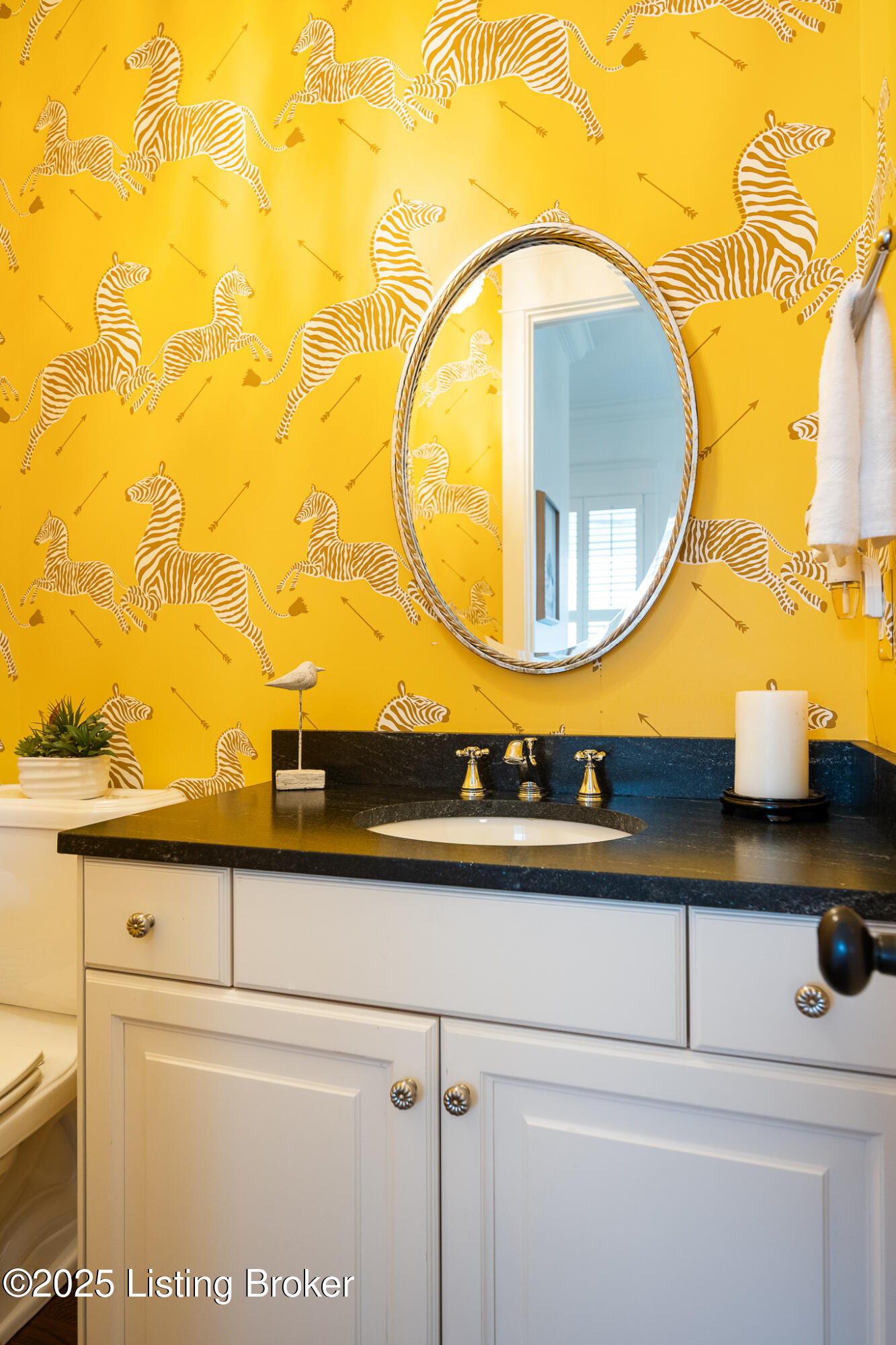 8804 Featherbell Blvd