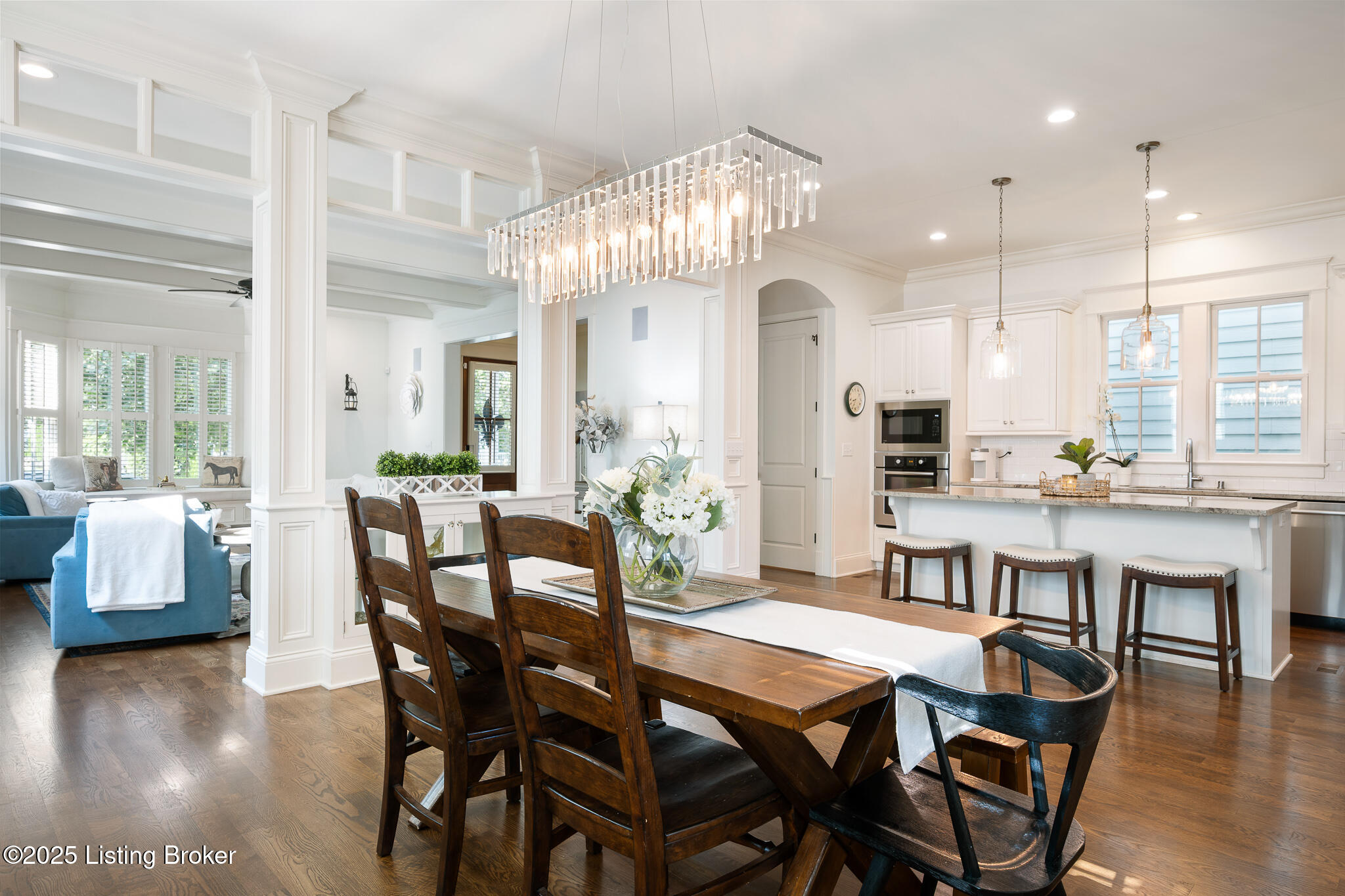 8804 Featherbell Blvd