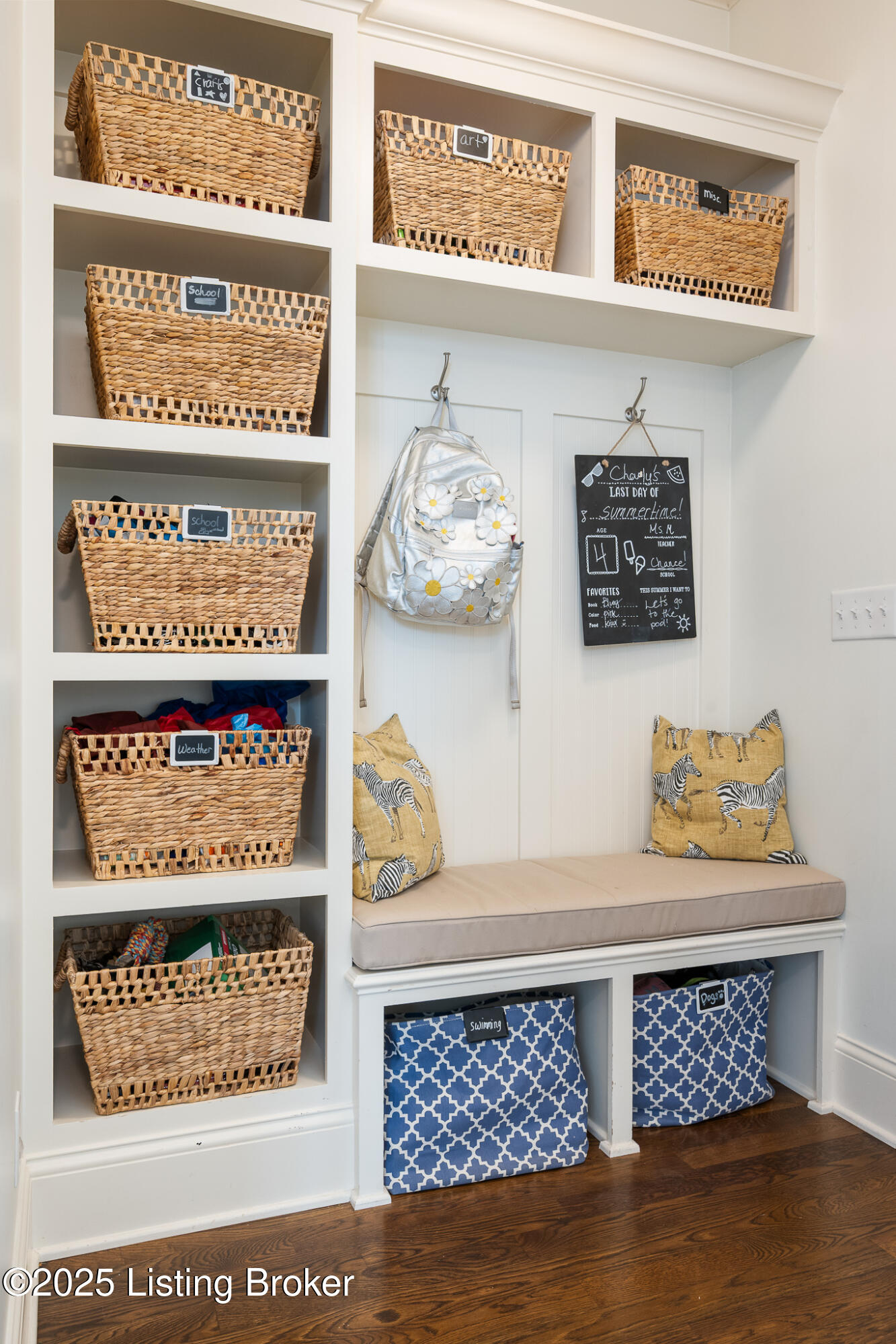 8804 Featherbell Blvd