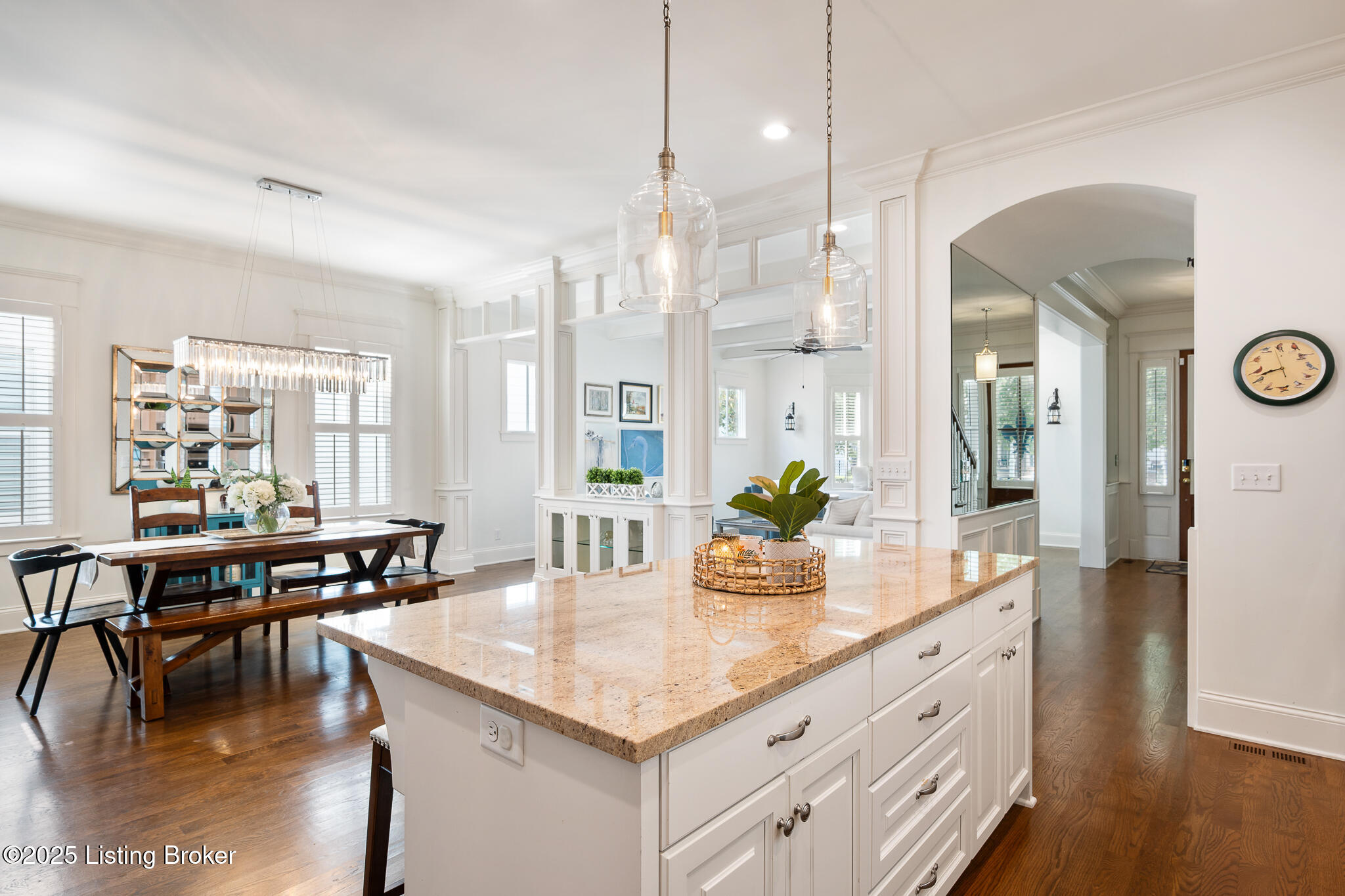 8804 Featherbell Blvd