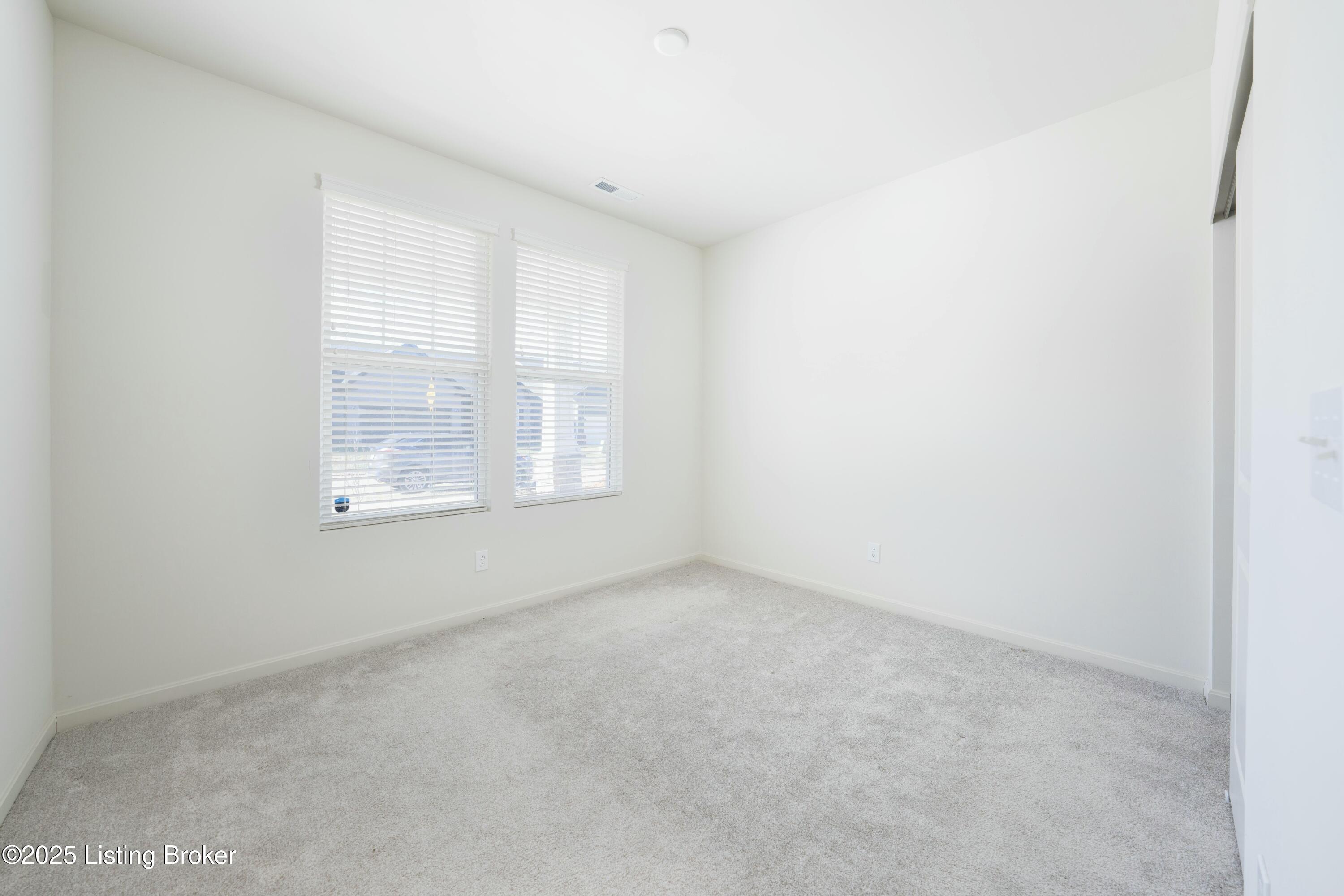 3611 Fordham Pk Dr