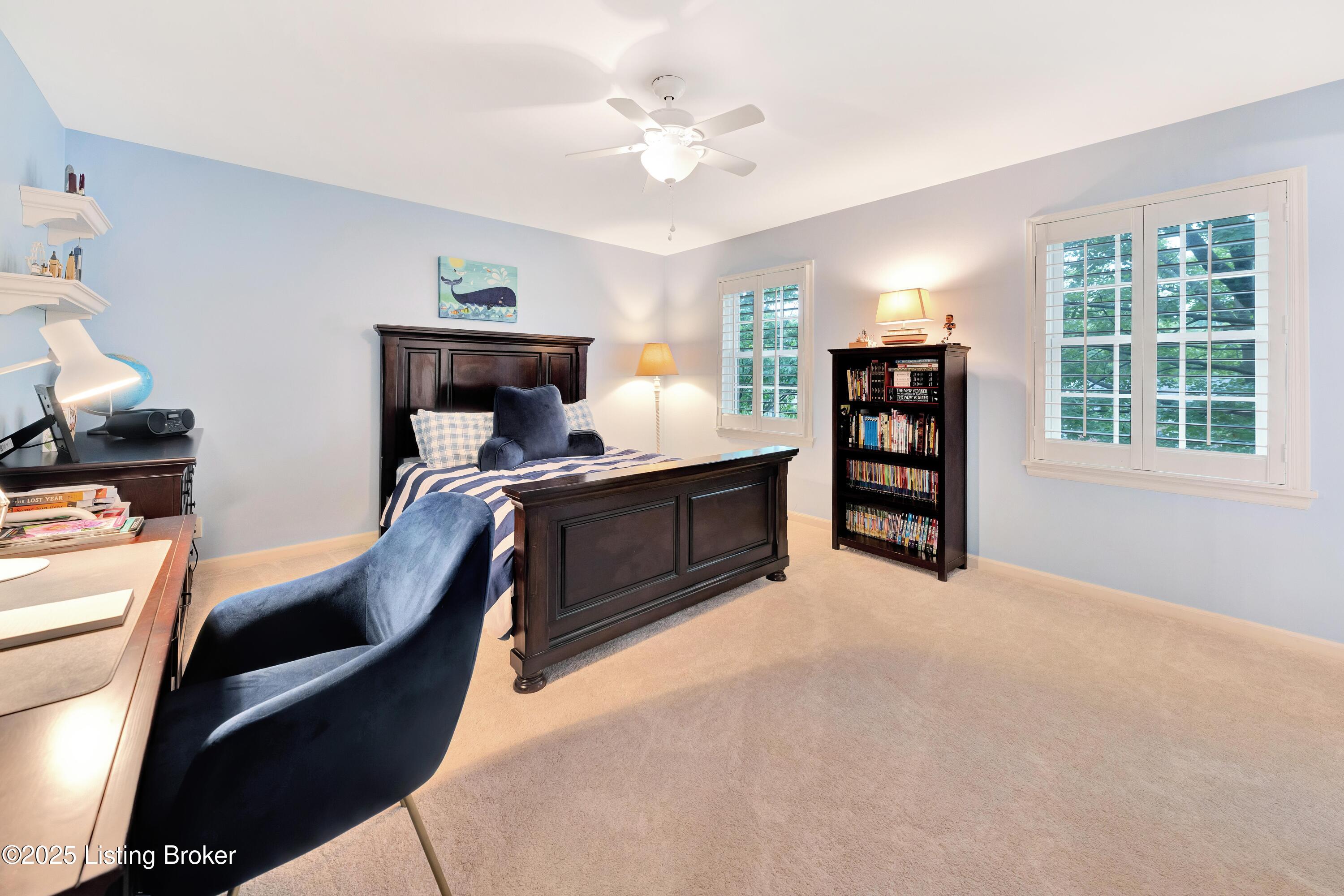 912 Albemarle Ct