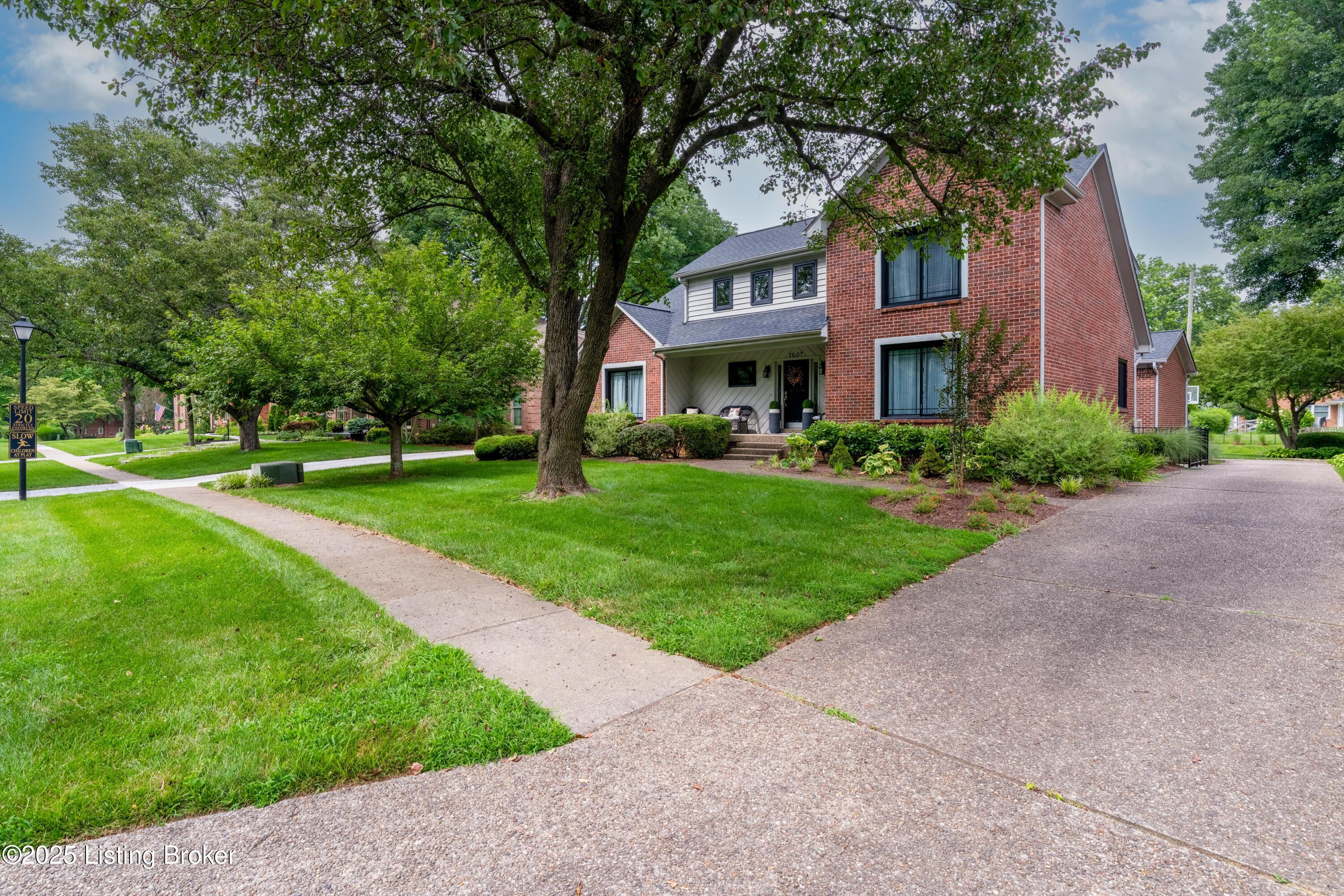 2607 Ballantrae Cir