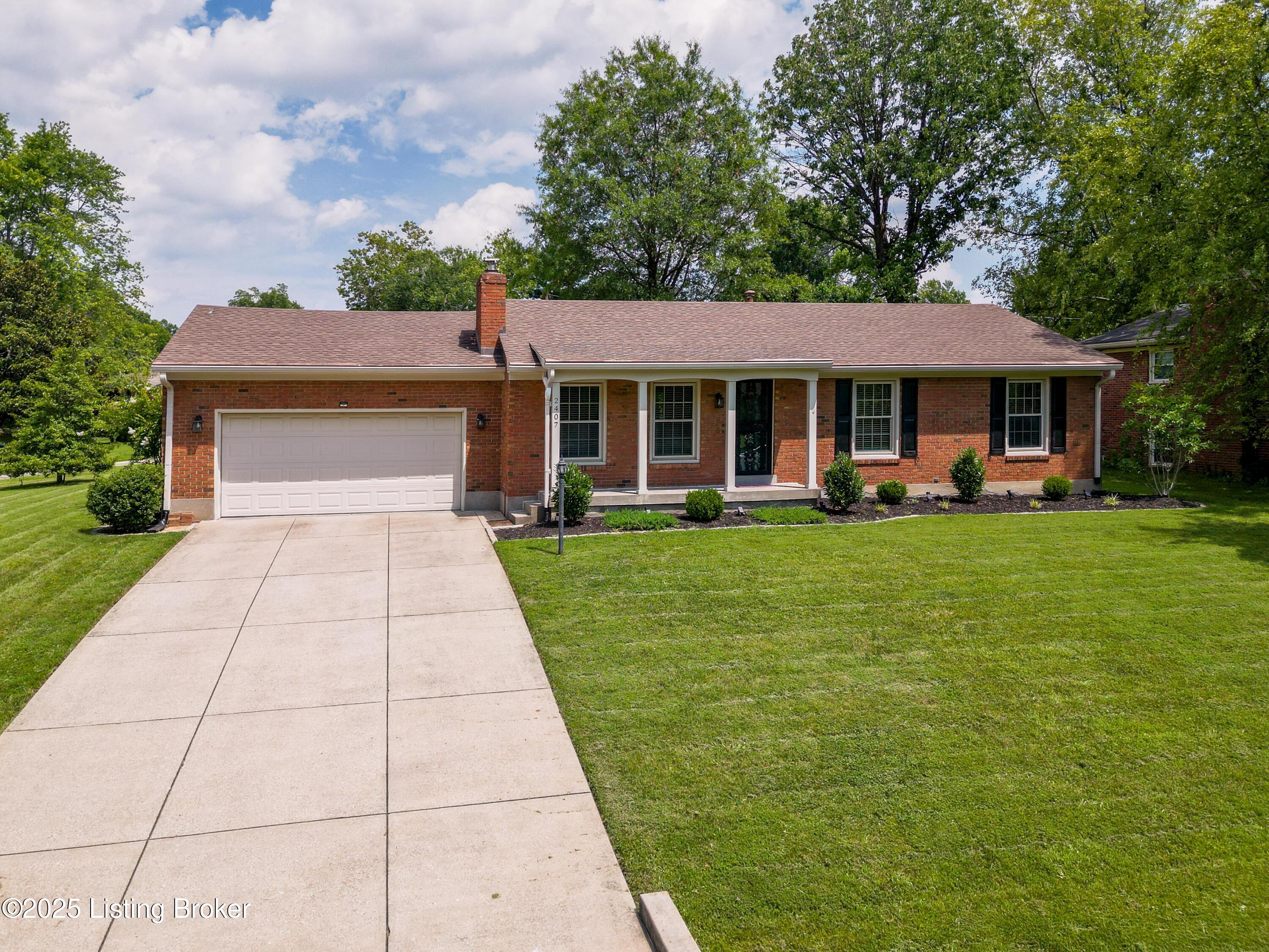 2407 Mahan Dr