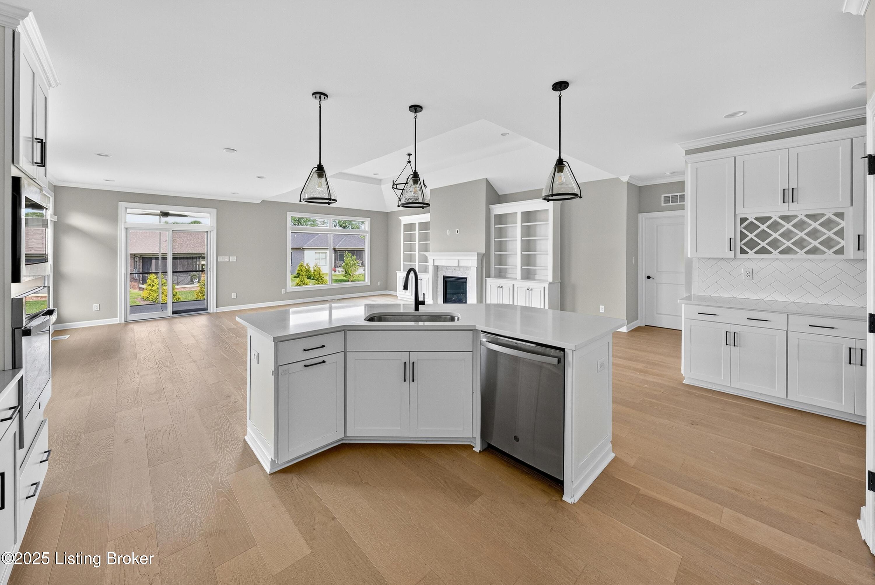 1286 Coolhouse Way