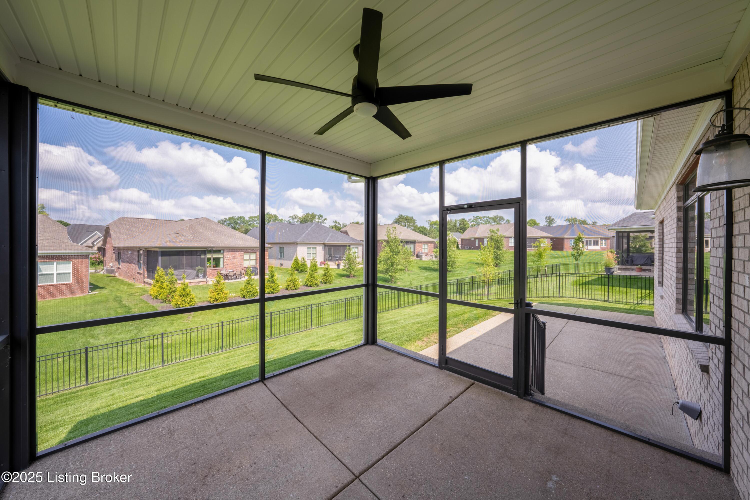 1286 Coolhouse Way