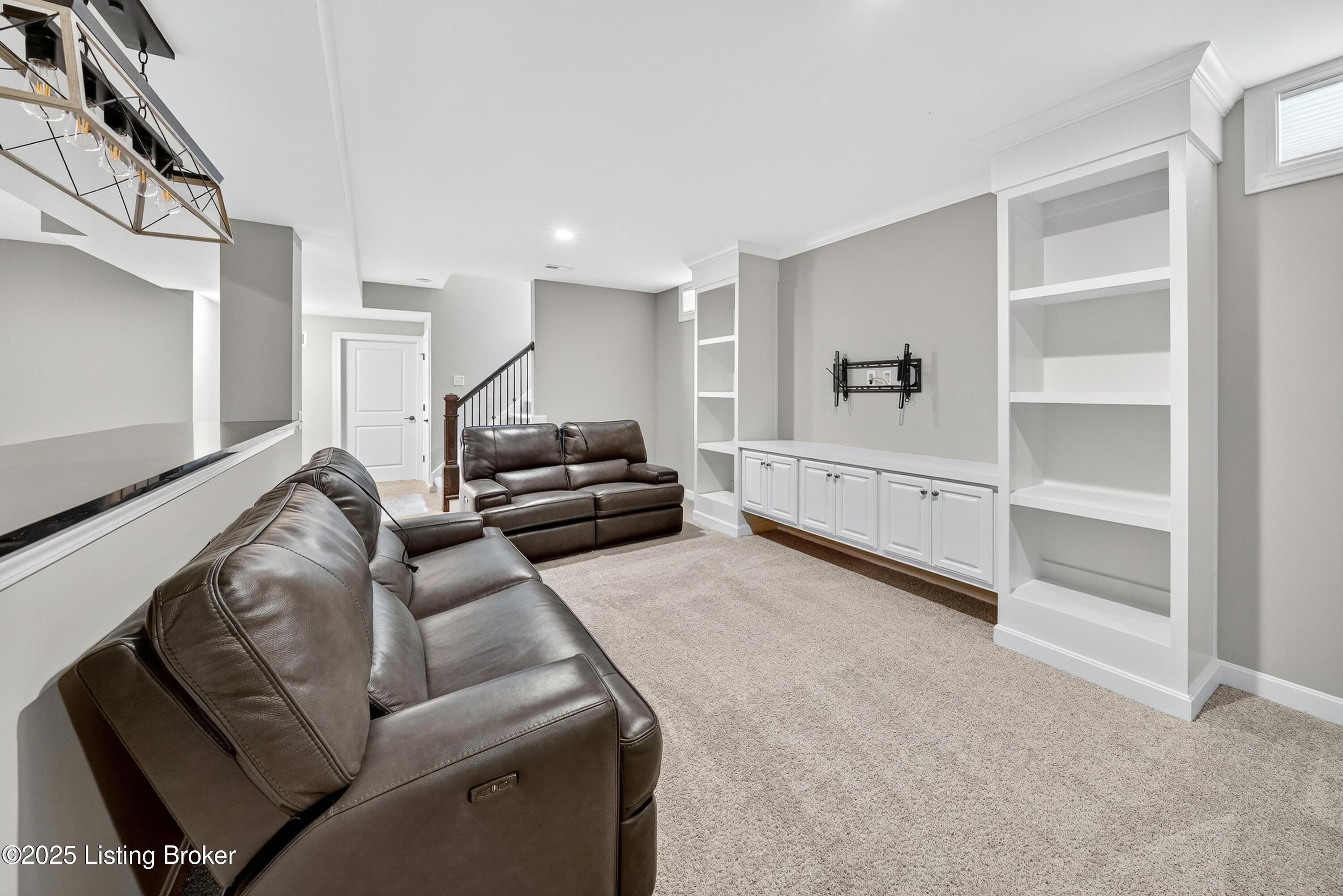 1286 Coolhouse Way