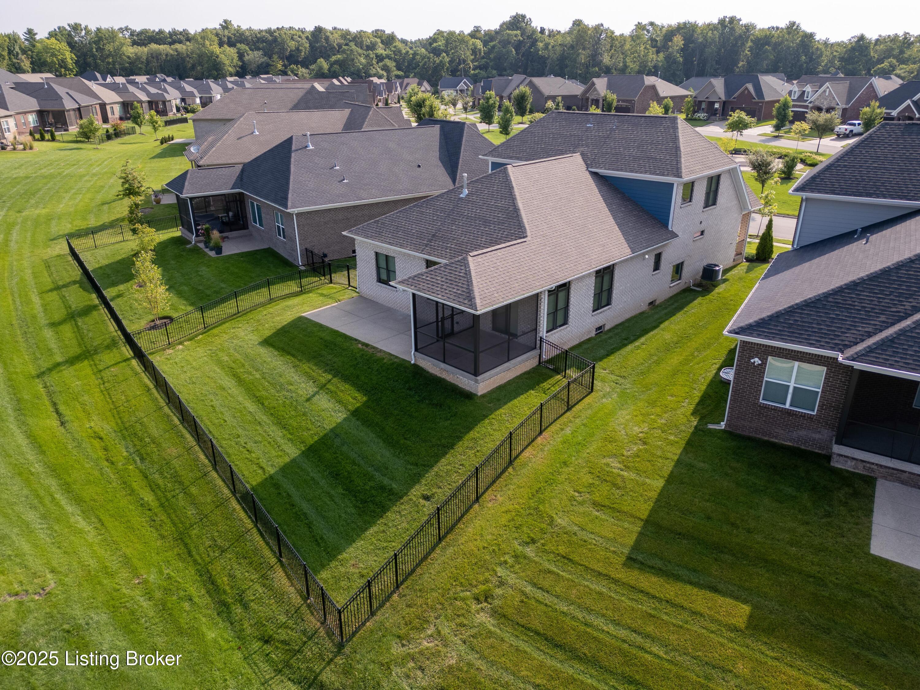 1286 Coolhouse Way