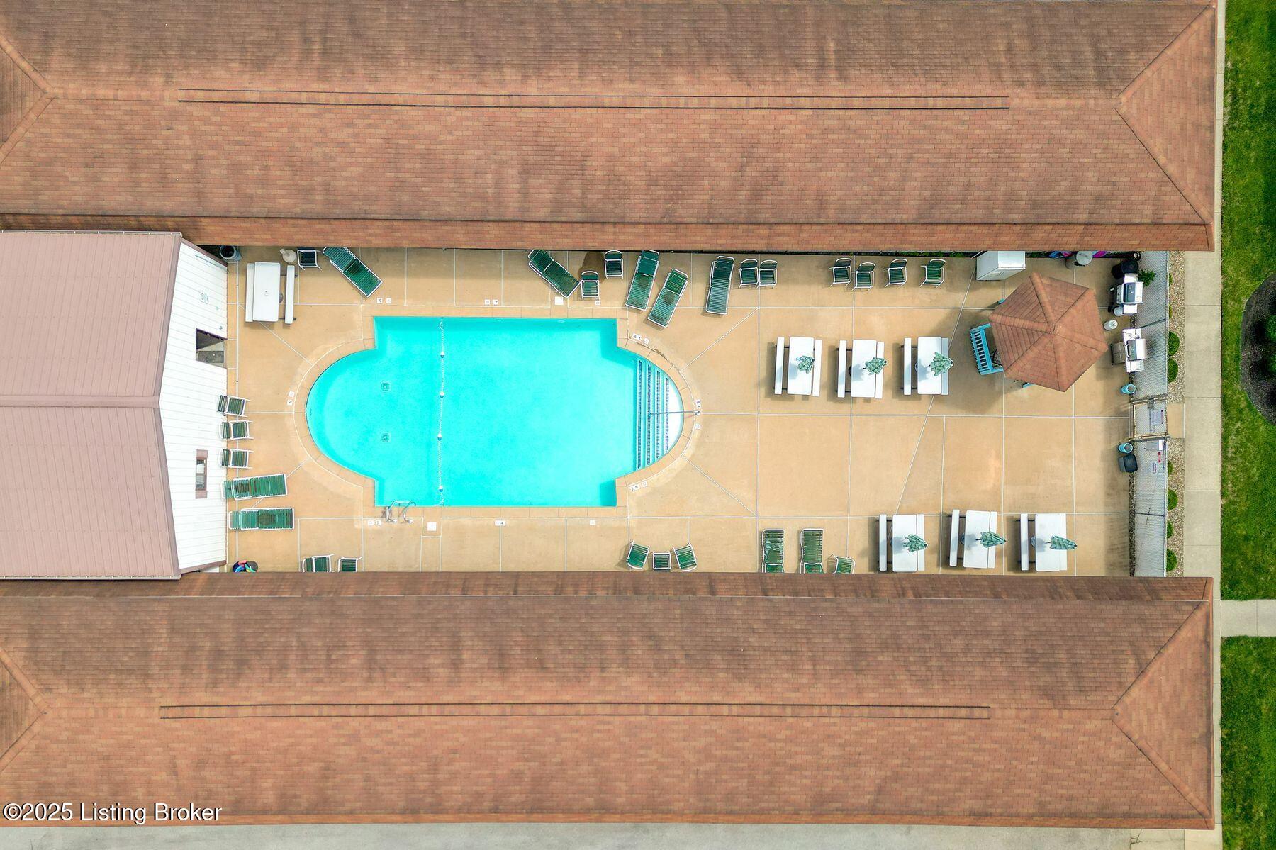 3030 Breckenridge Ln, 432, Louisville Unit: 432