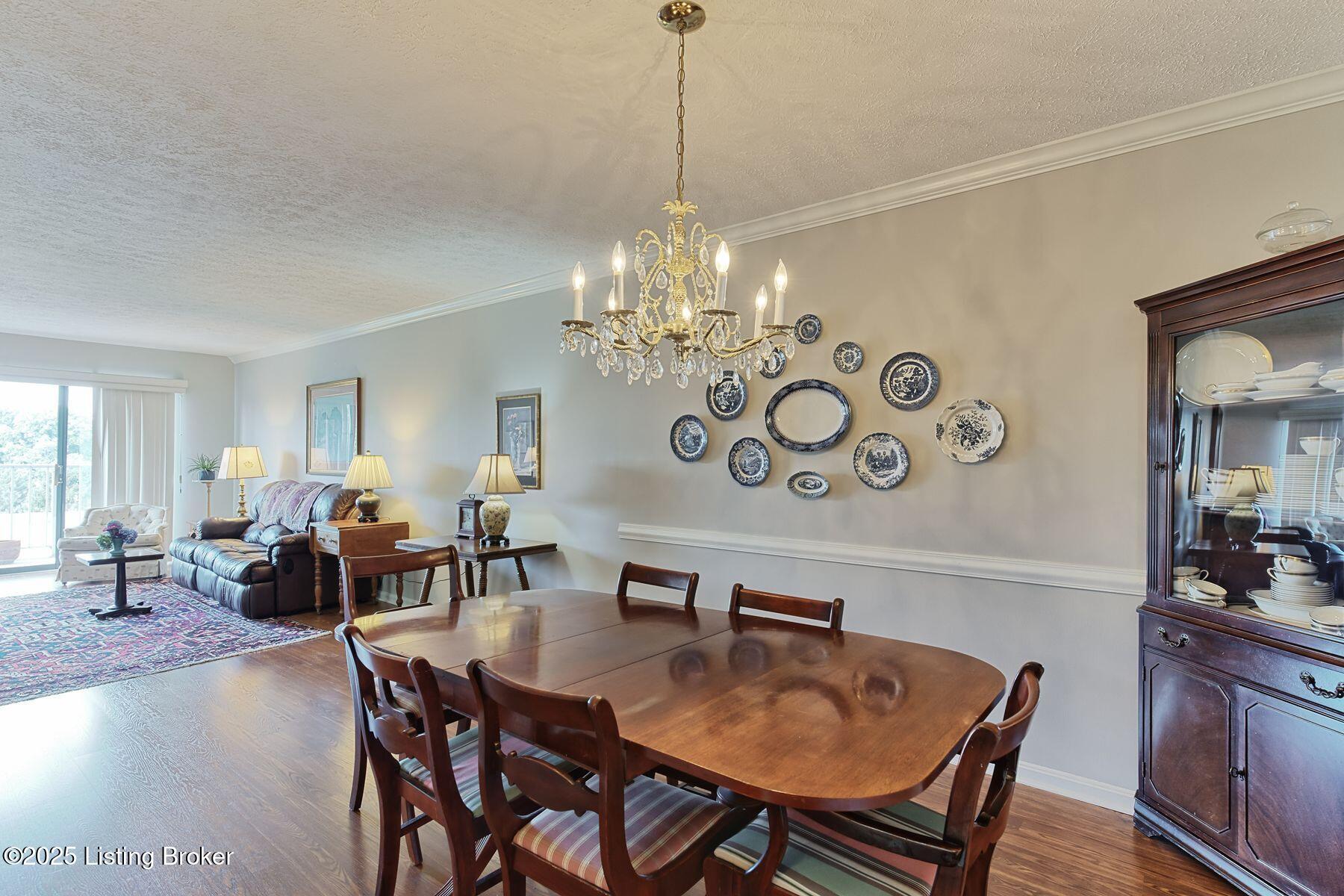 3030 Breckenridge Ln, 432, Louisville Unit: 432