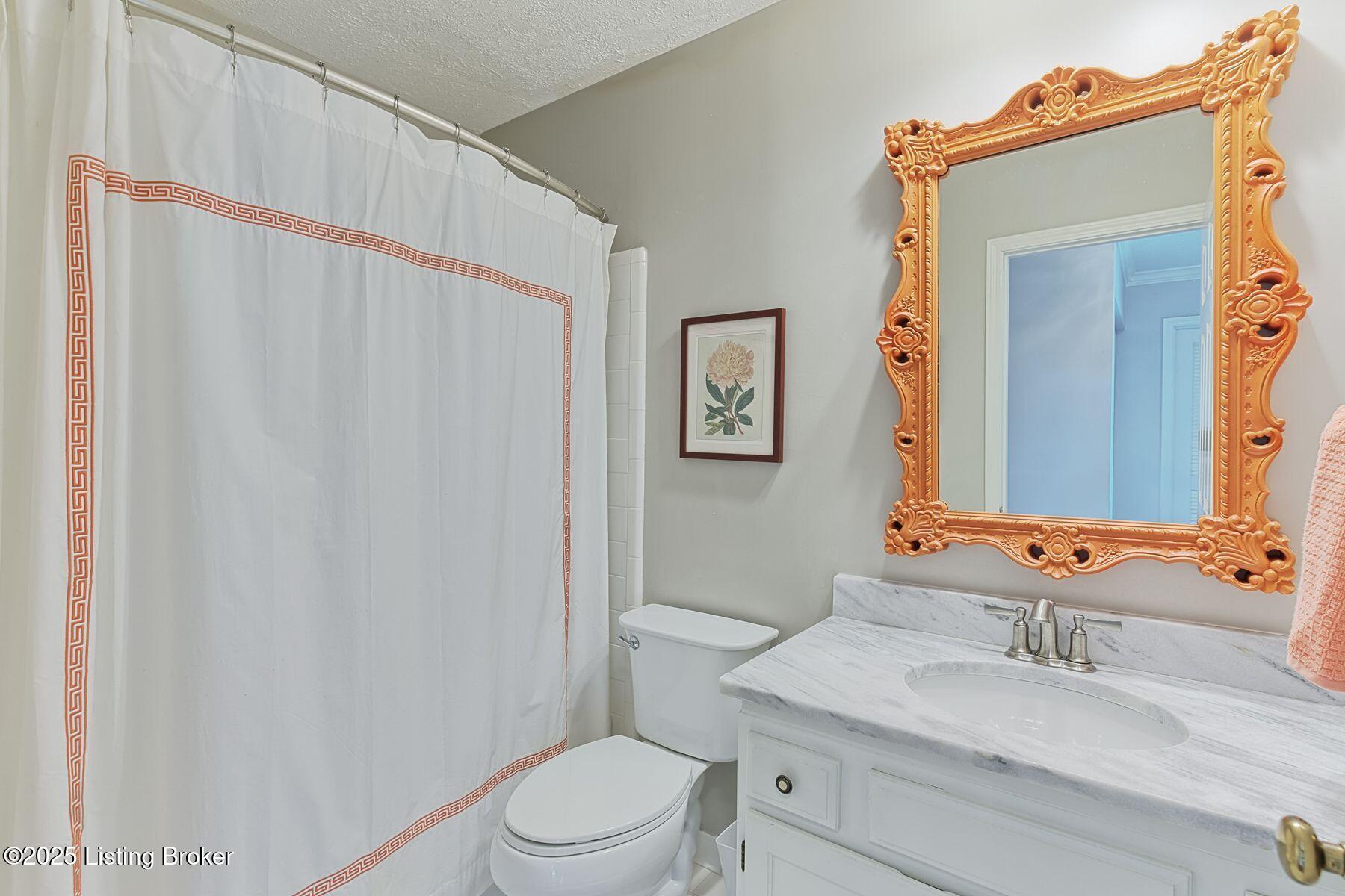 3030 Breckenridge Ln, 432, Louisville Unit: 432