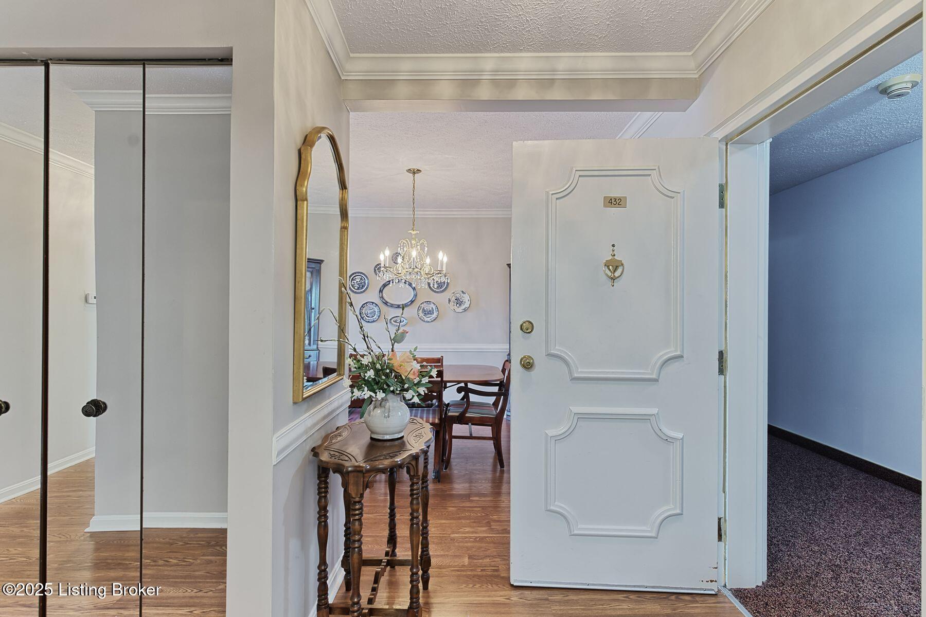 3030 Breckenridge Ln, 432, Louisville Unit: 432