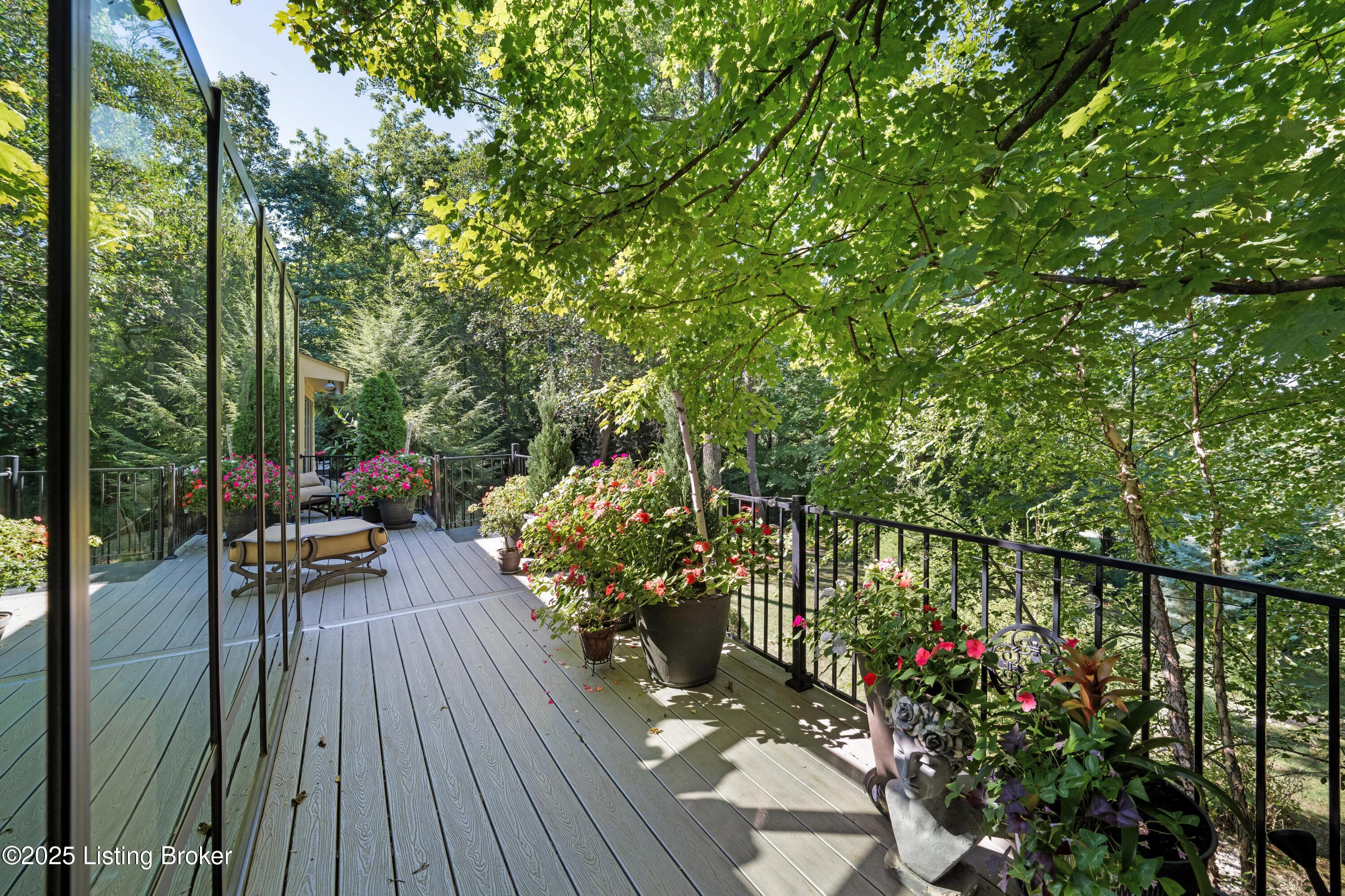 5612 Wolf Pen Trace