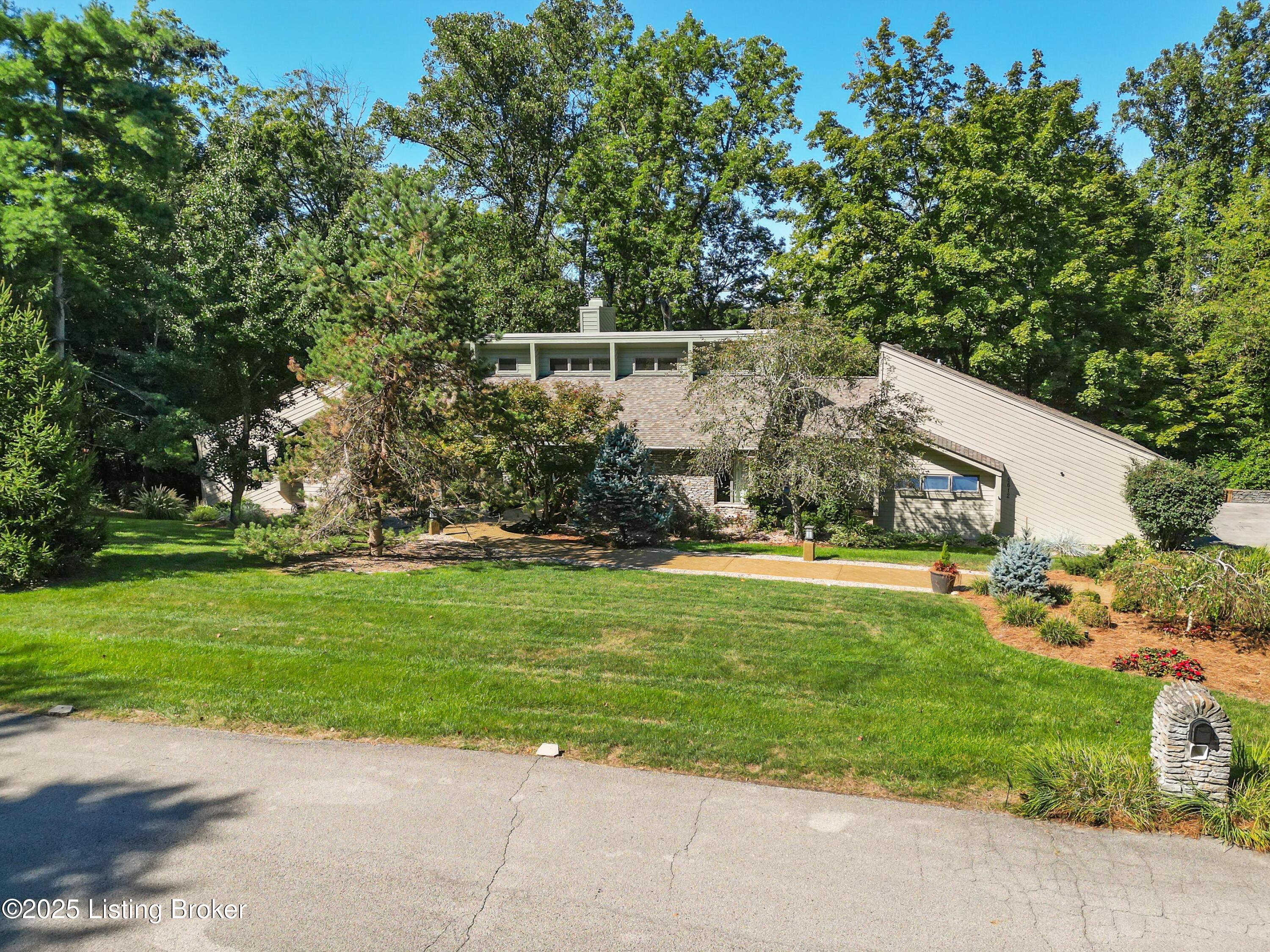 5612 Wolf Pen Trace