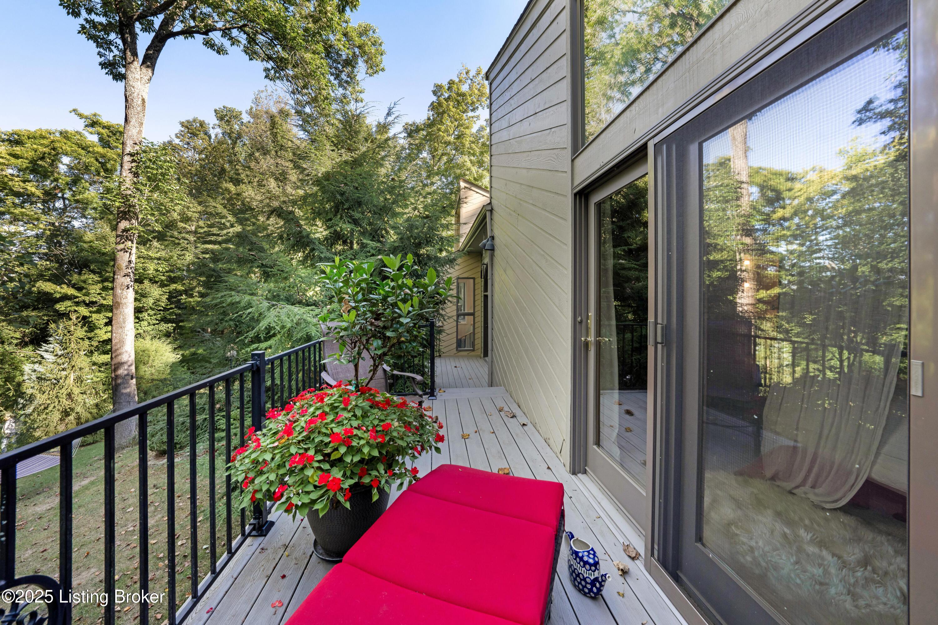 5612 Wolf Pen Trace