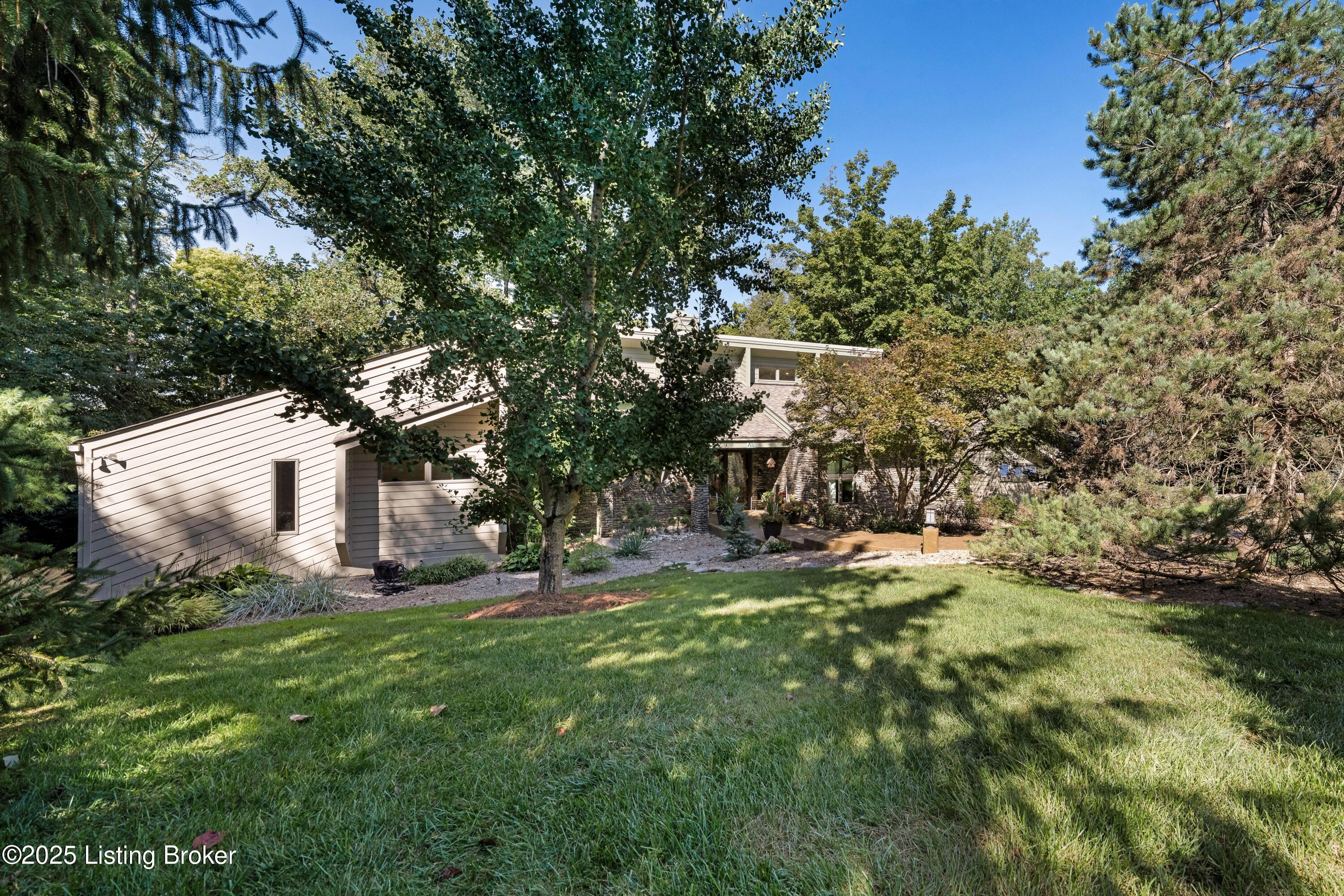5612 Wolf Pen Trace