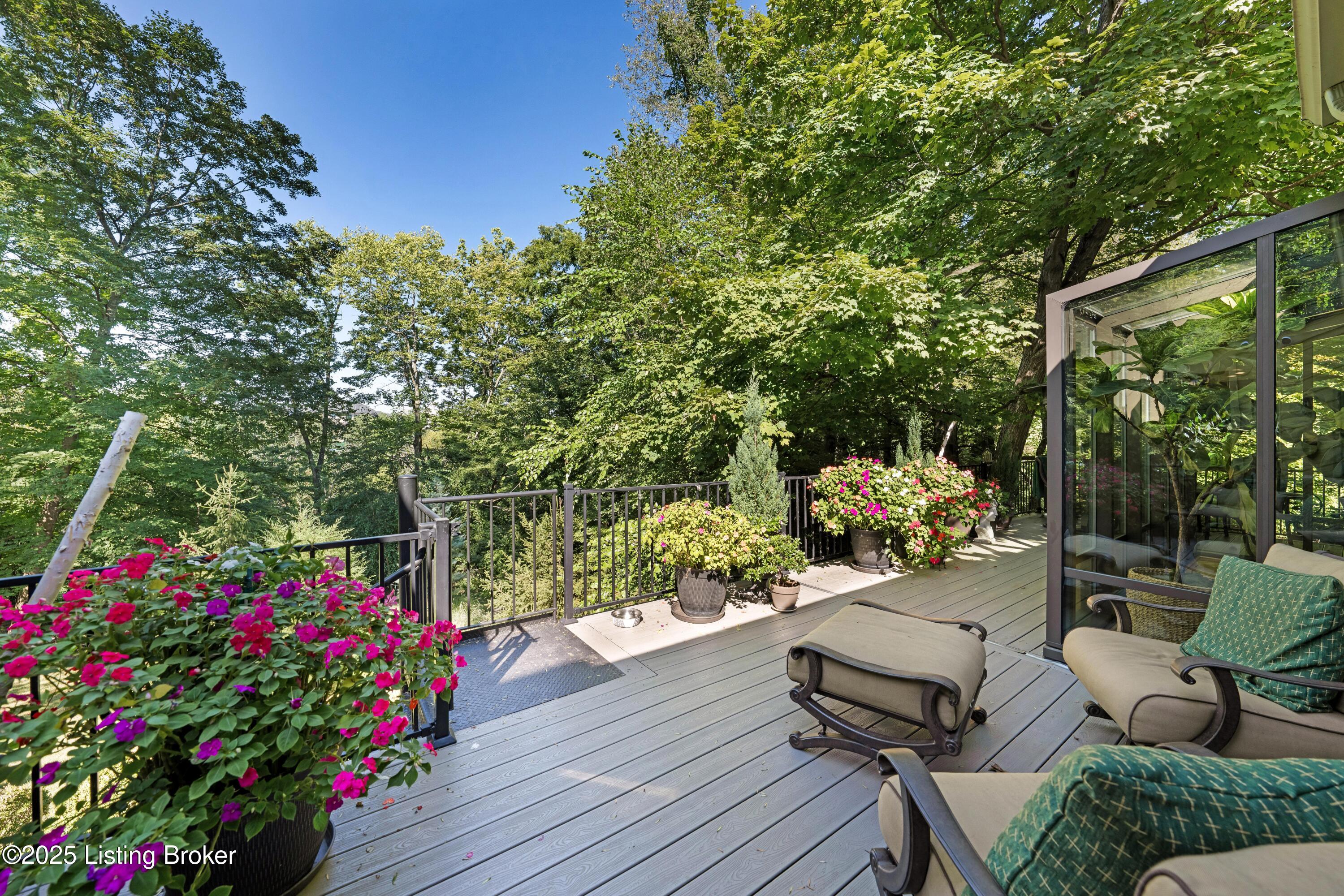 5612 Wolf Pen Trace