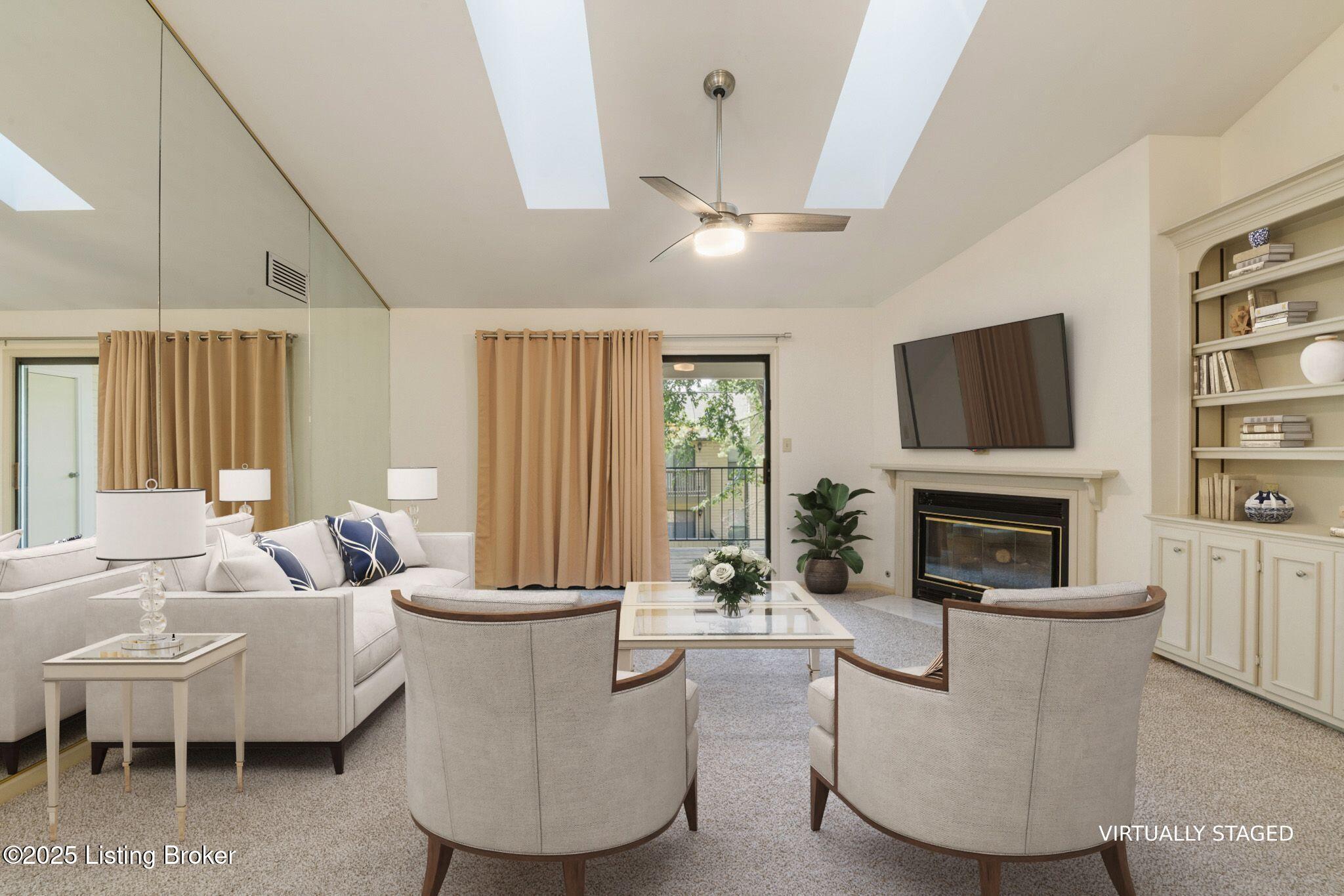 814 Washburn Ave, 23