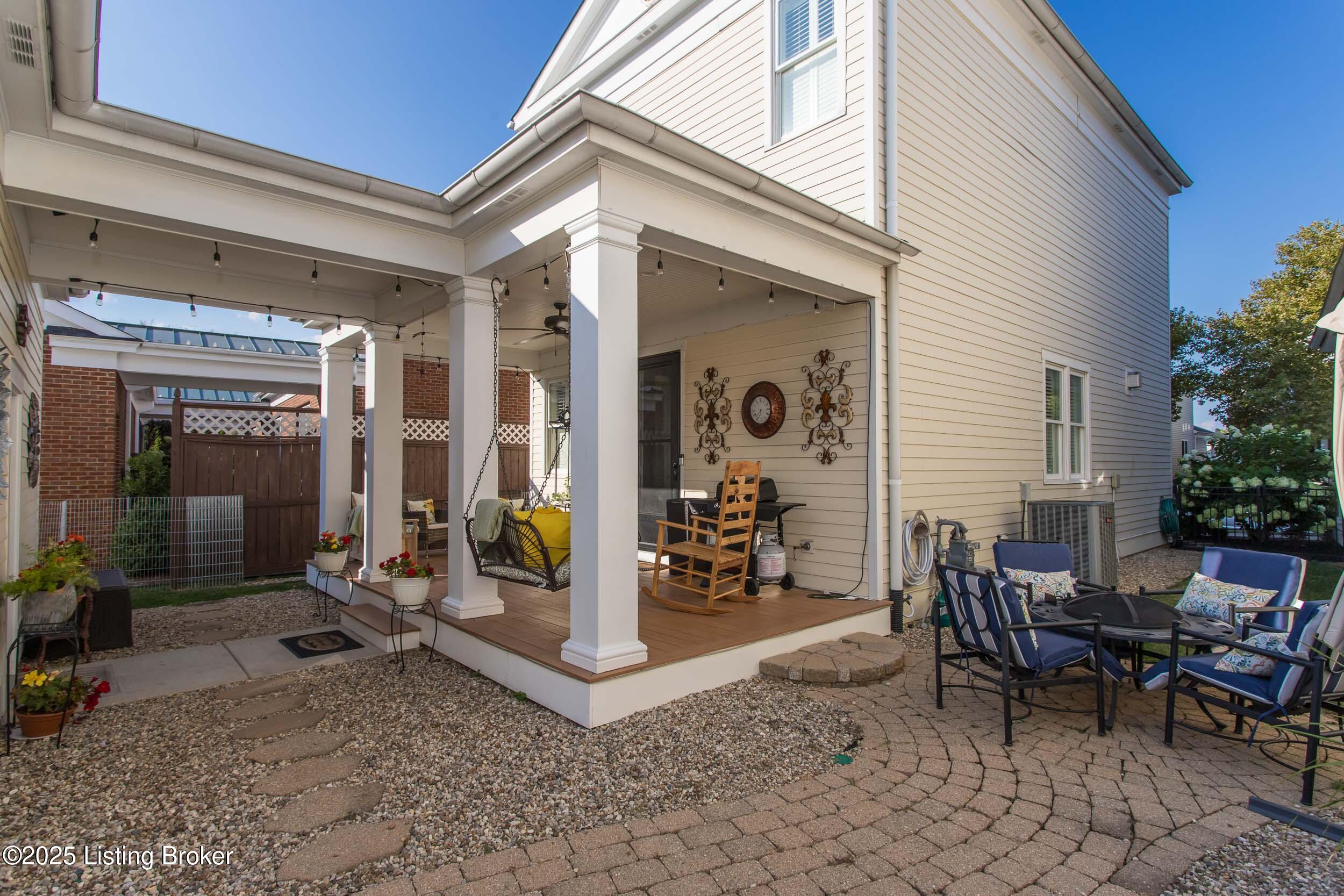 9214 Featherbell Blvd